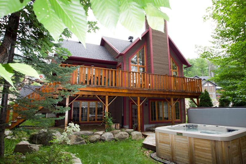 Four-Bedroom Chalet photo 2