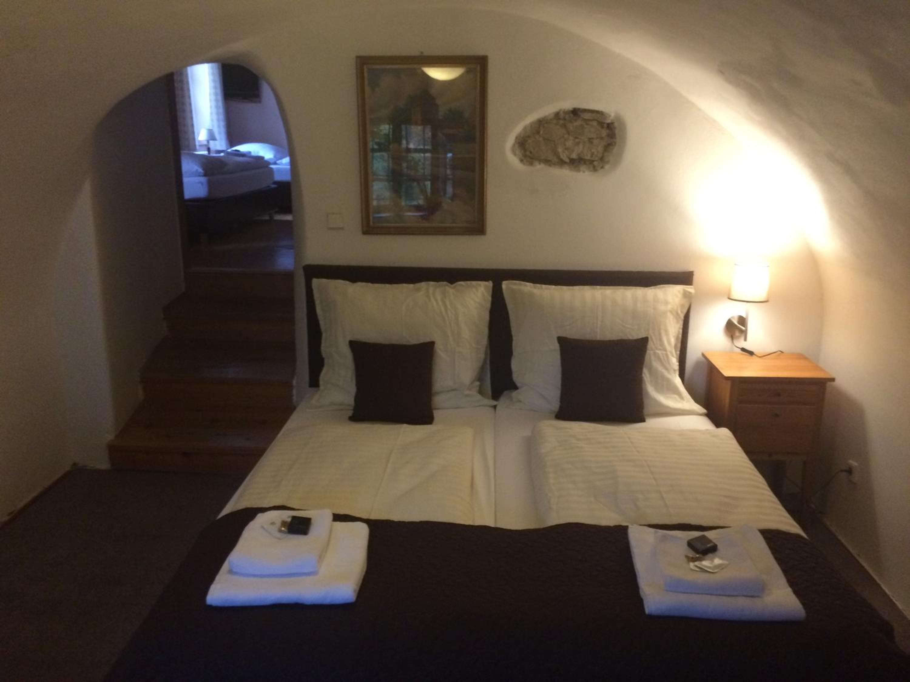 Apartment - Photo 2