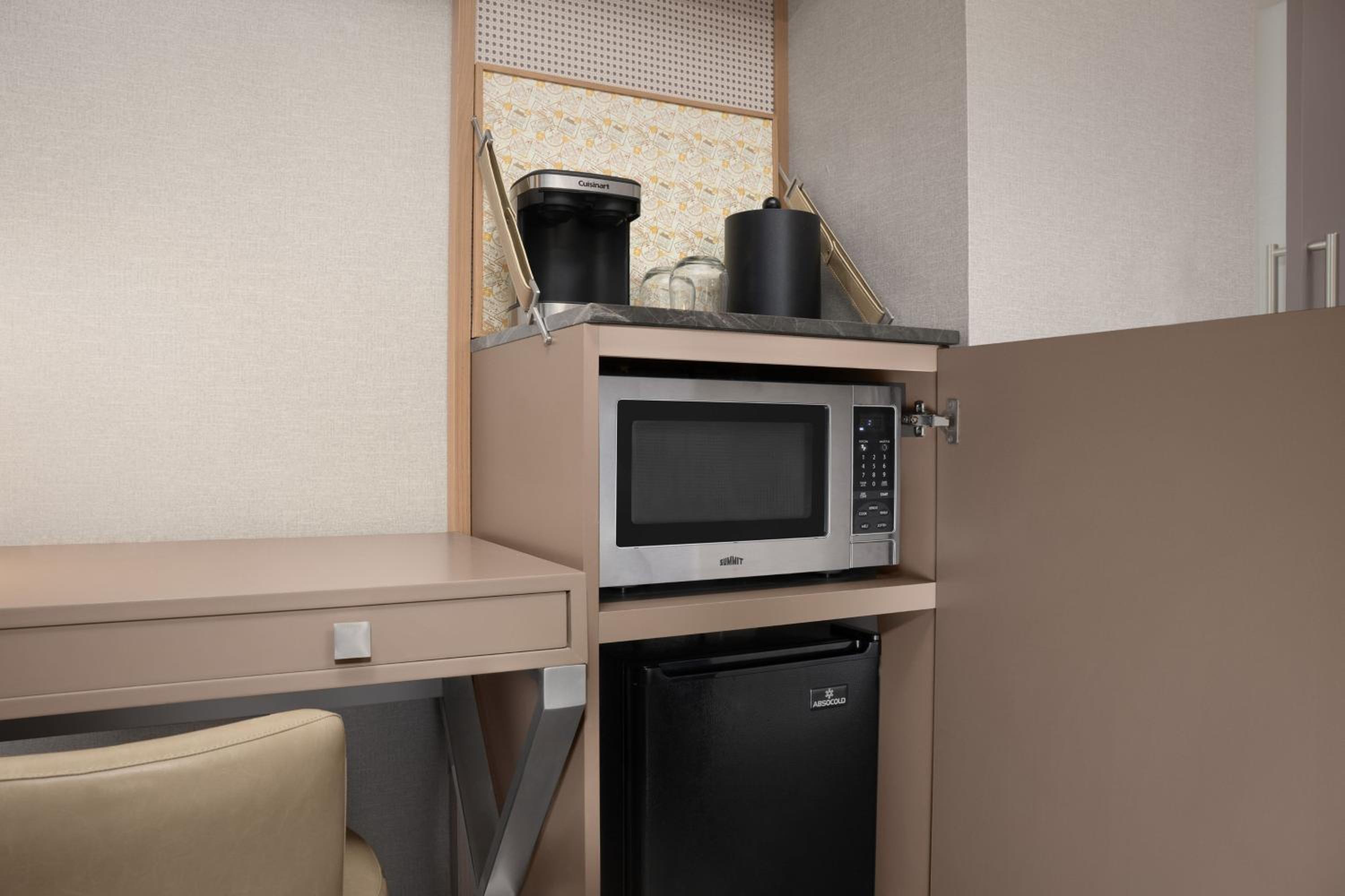 King Suite with High Floor