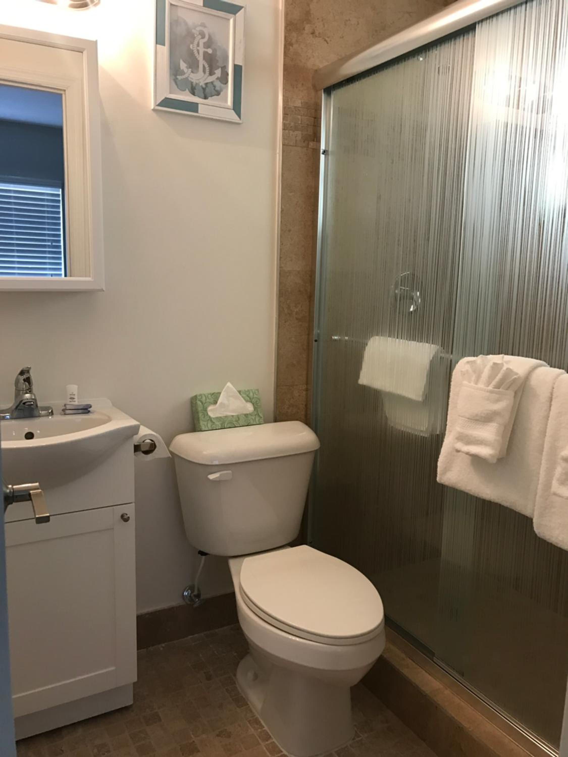 One Bedroom Suite - Non Smoking photo 3