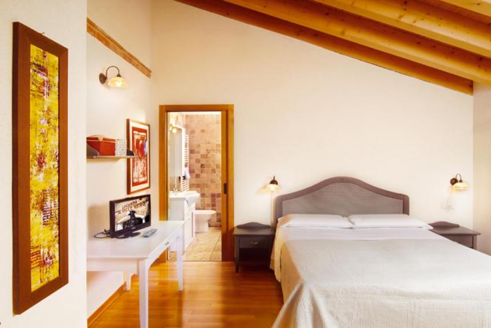 Double Room photo 2
