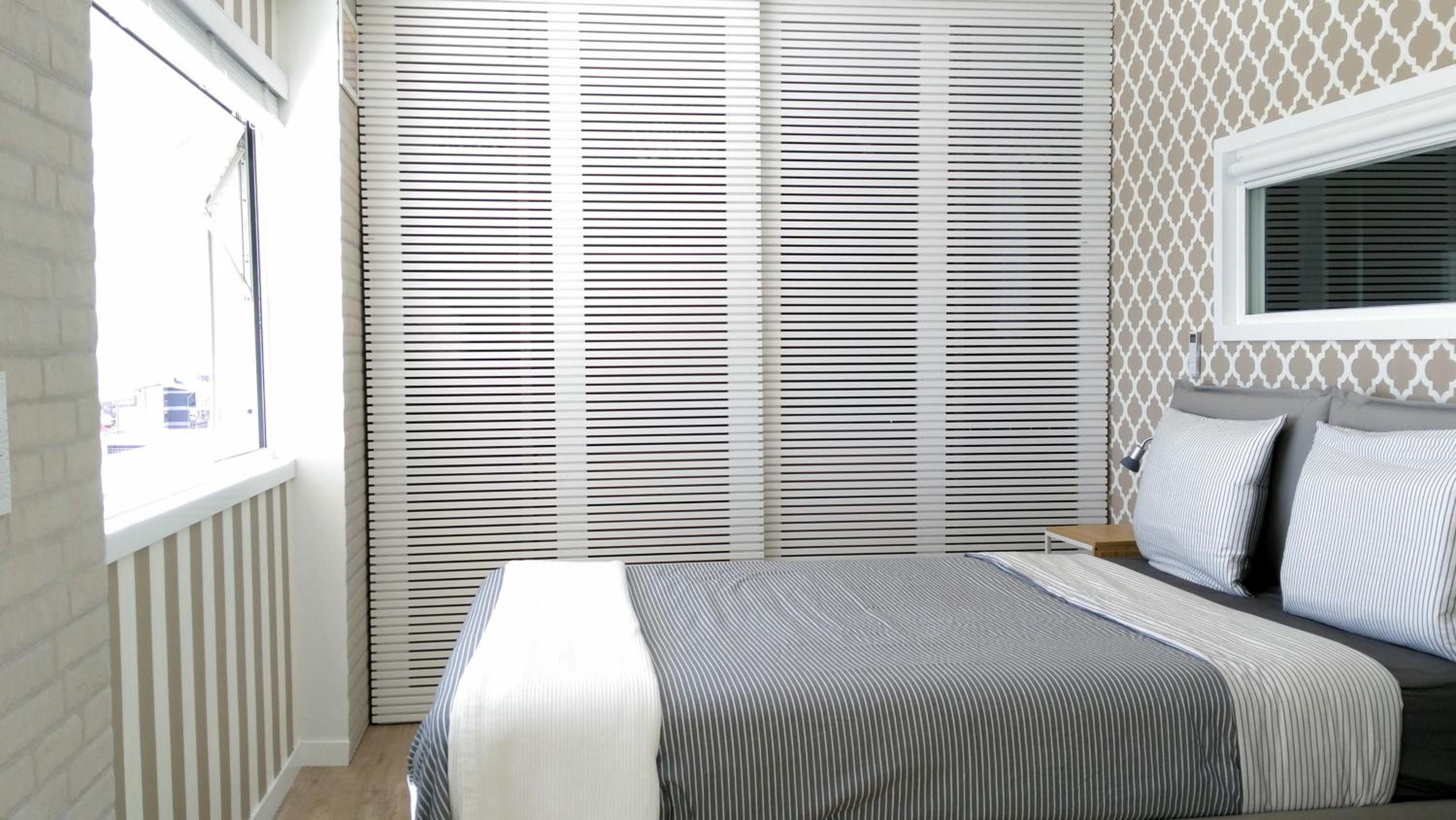 One-Bedroom Apartment with Sea View and Terrace - Photo 31