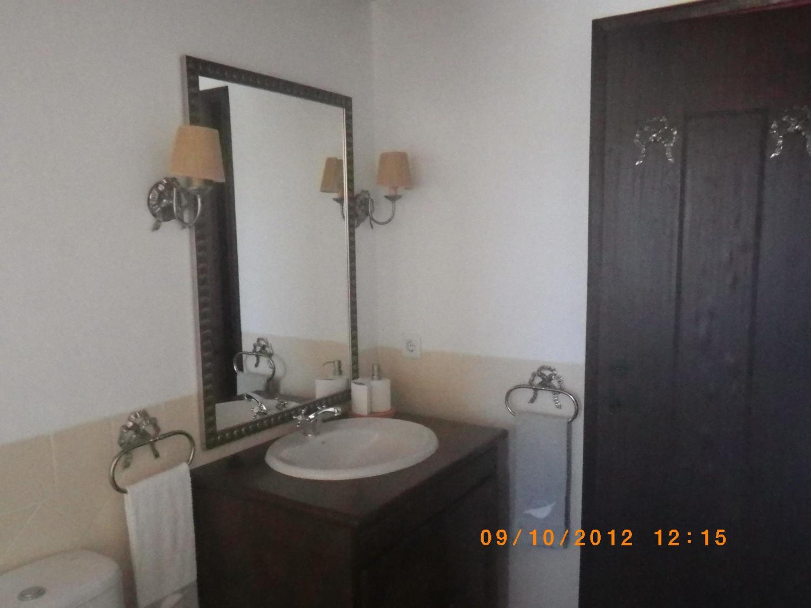 Double or Twin Room photo 3