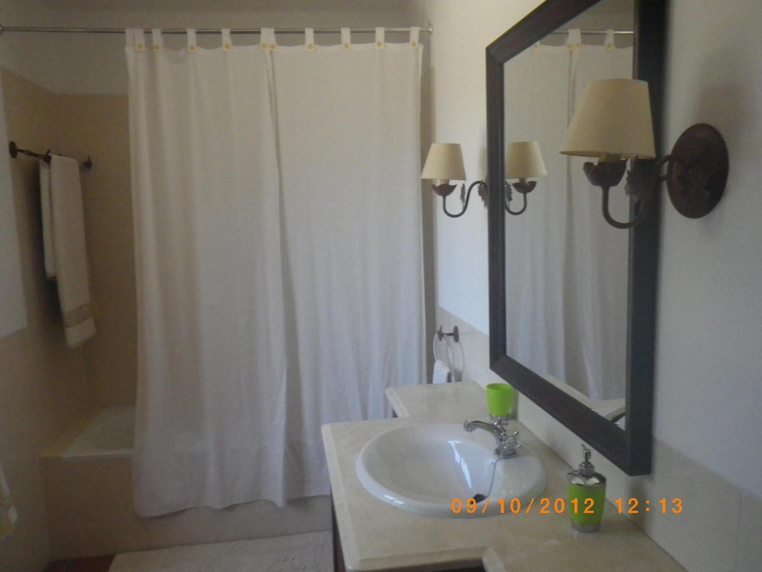 Double or Twin Room photo 2