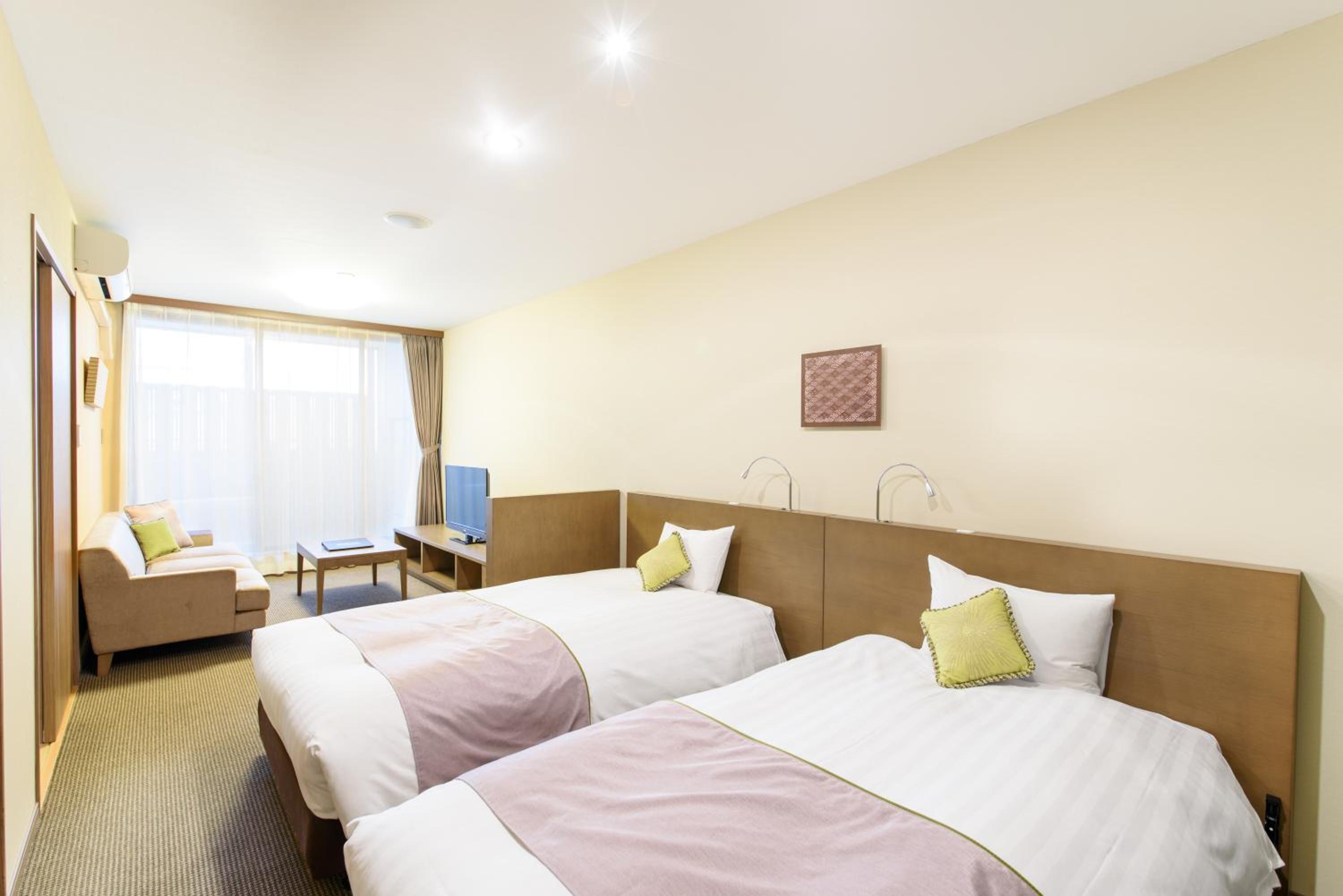 Twin Room with Open-Air Bath photo 1