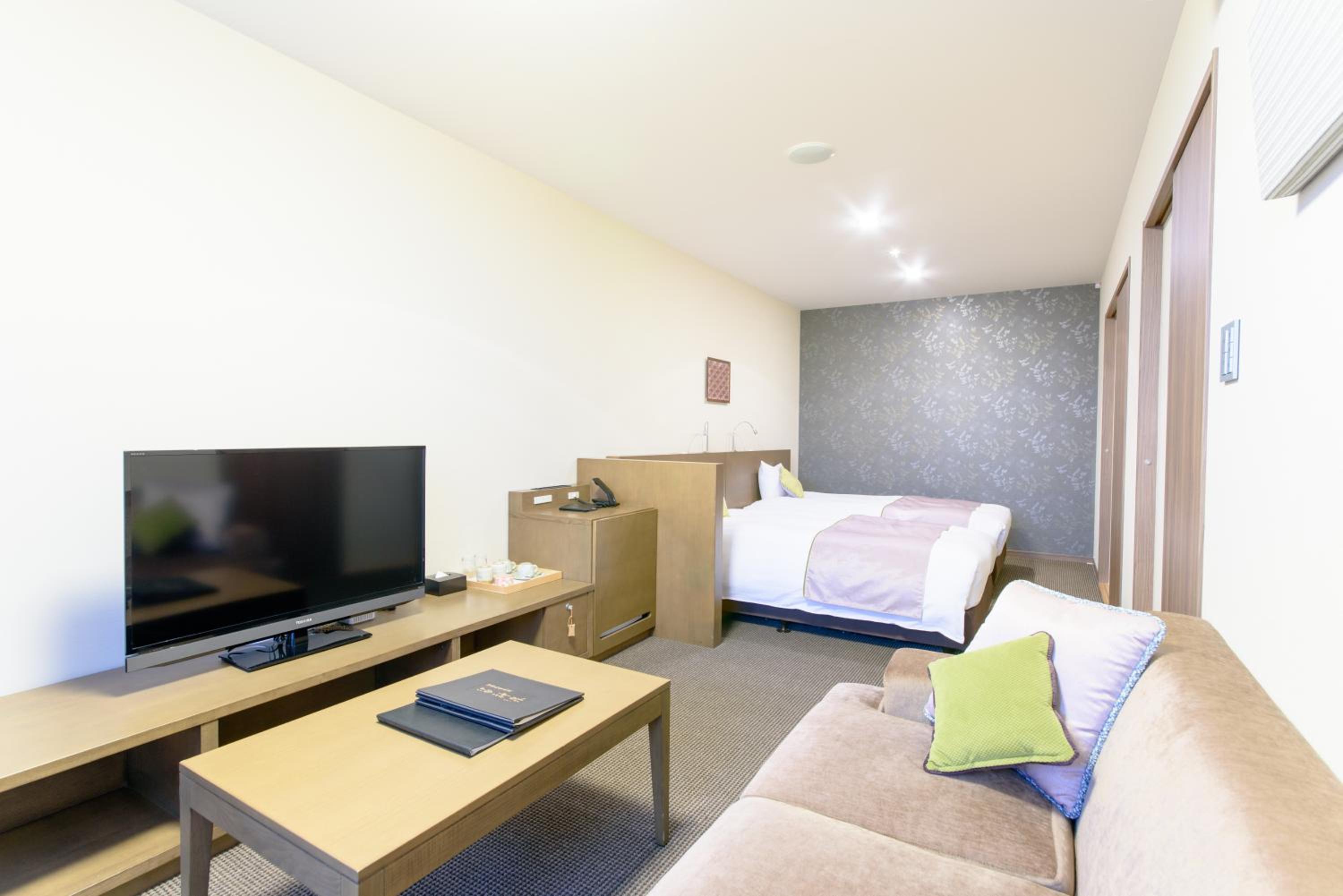Twin Room with Open-Air Bath photo 3
