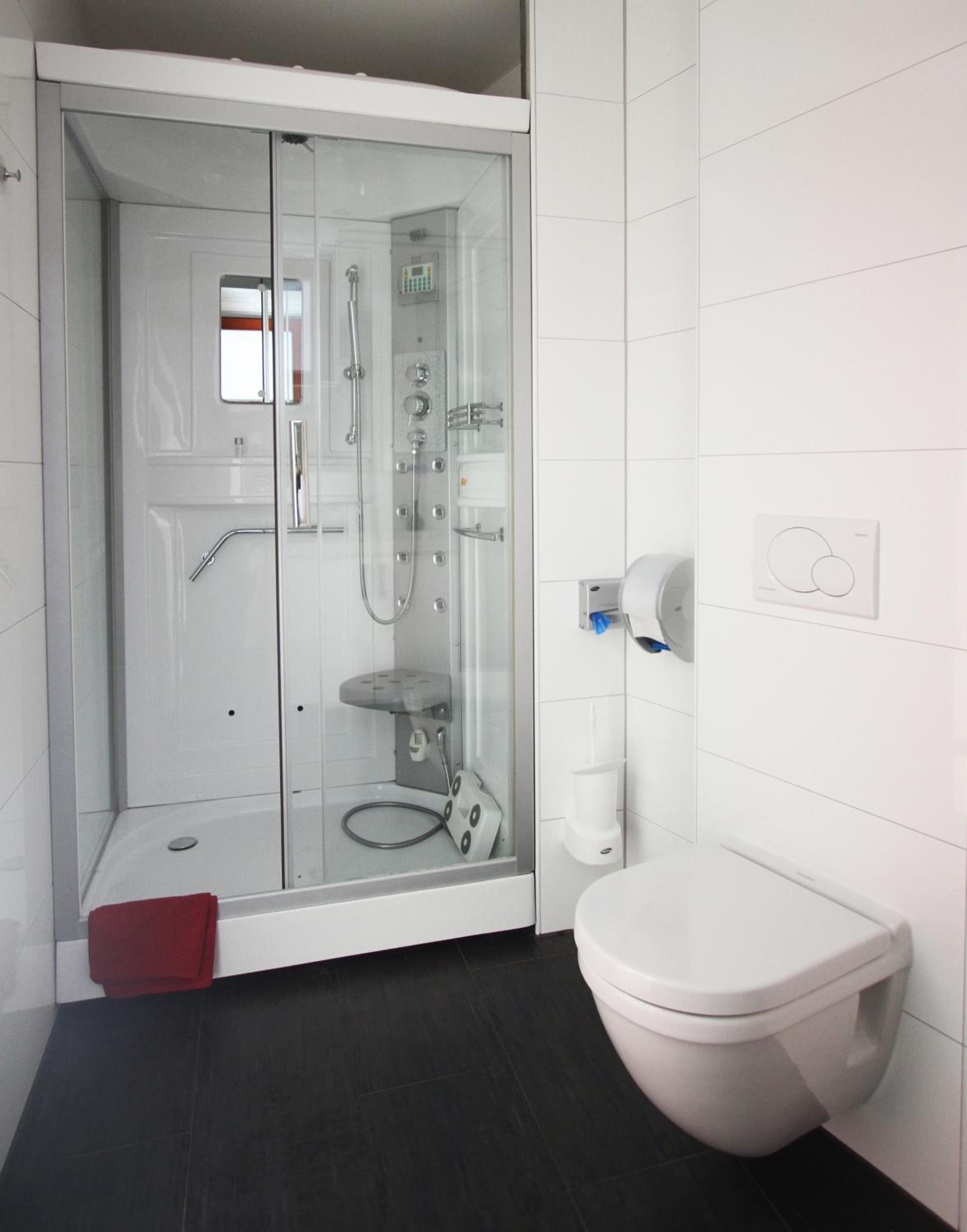 Double Room - Photo 4