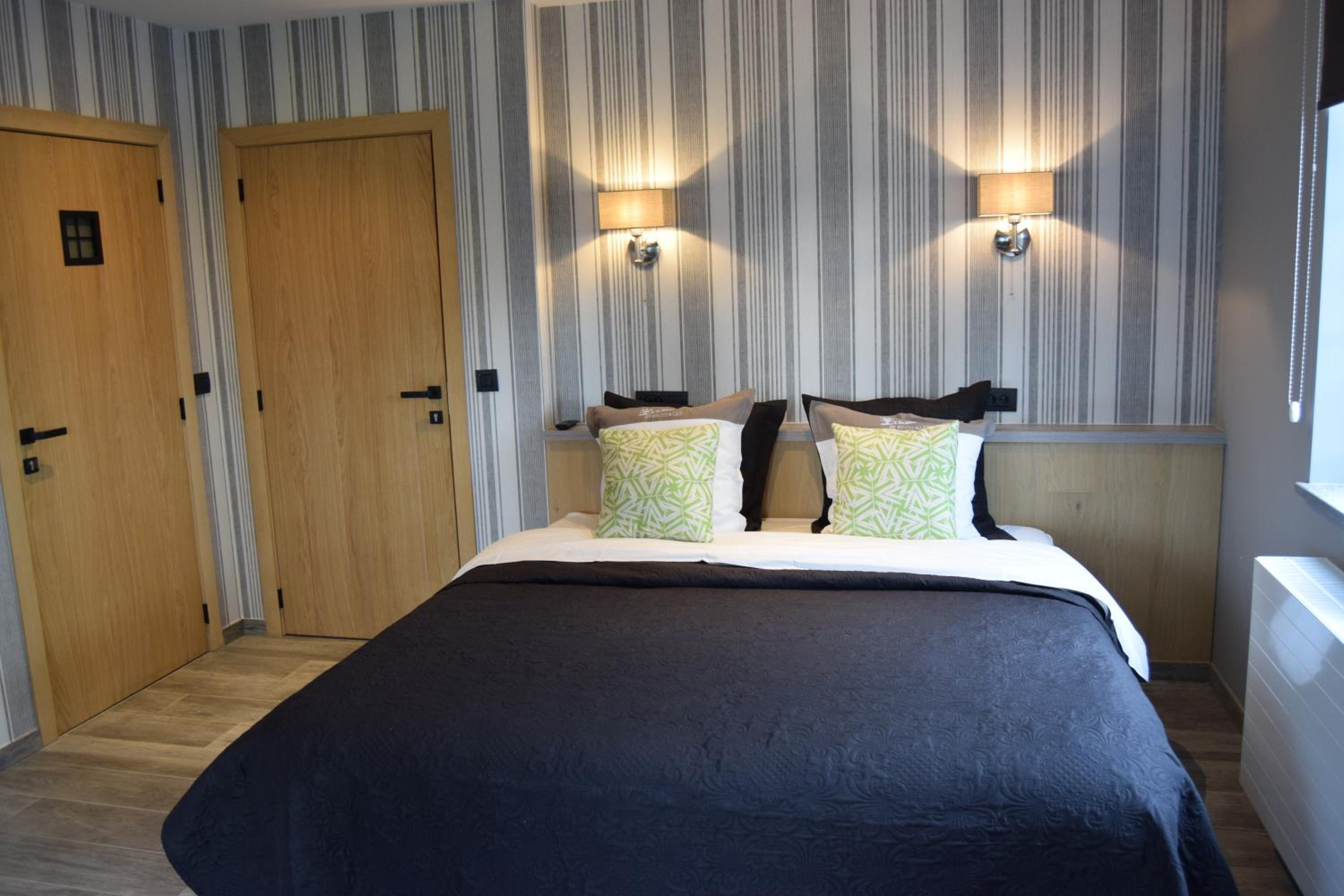 Deluxe Quadruple Room photo 3
