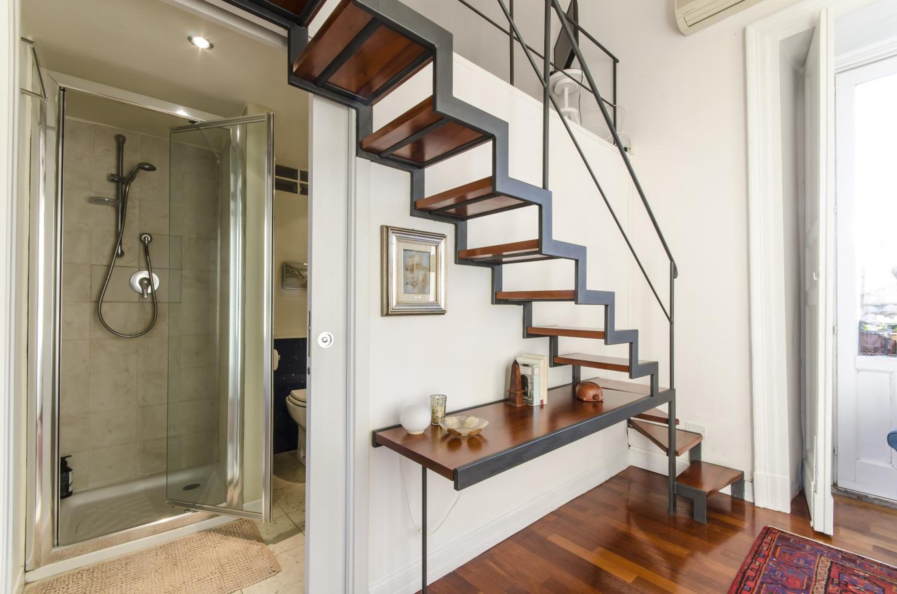 Duplex Apartment - Photo 2