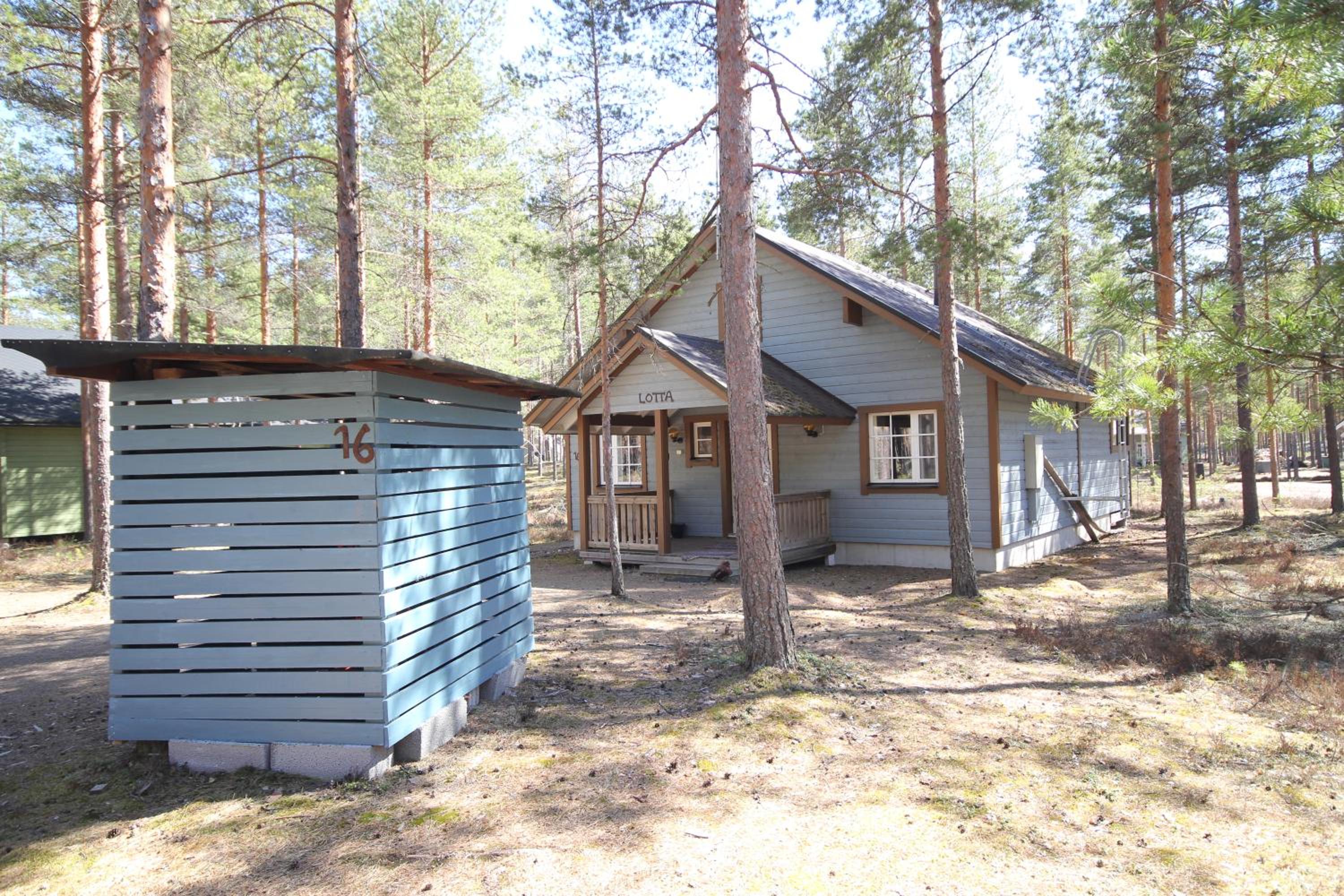 Two-Bedroom Cottage with Sauna photo 2