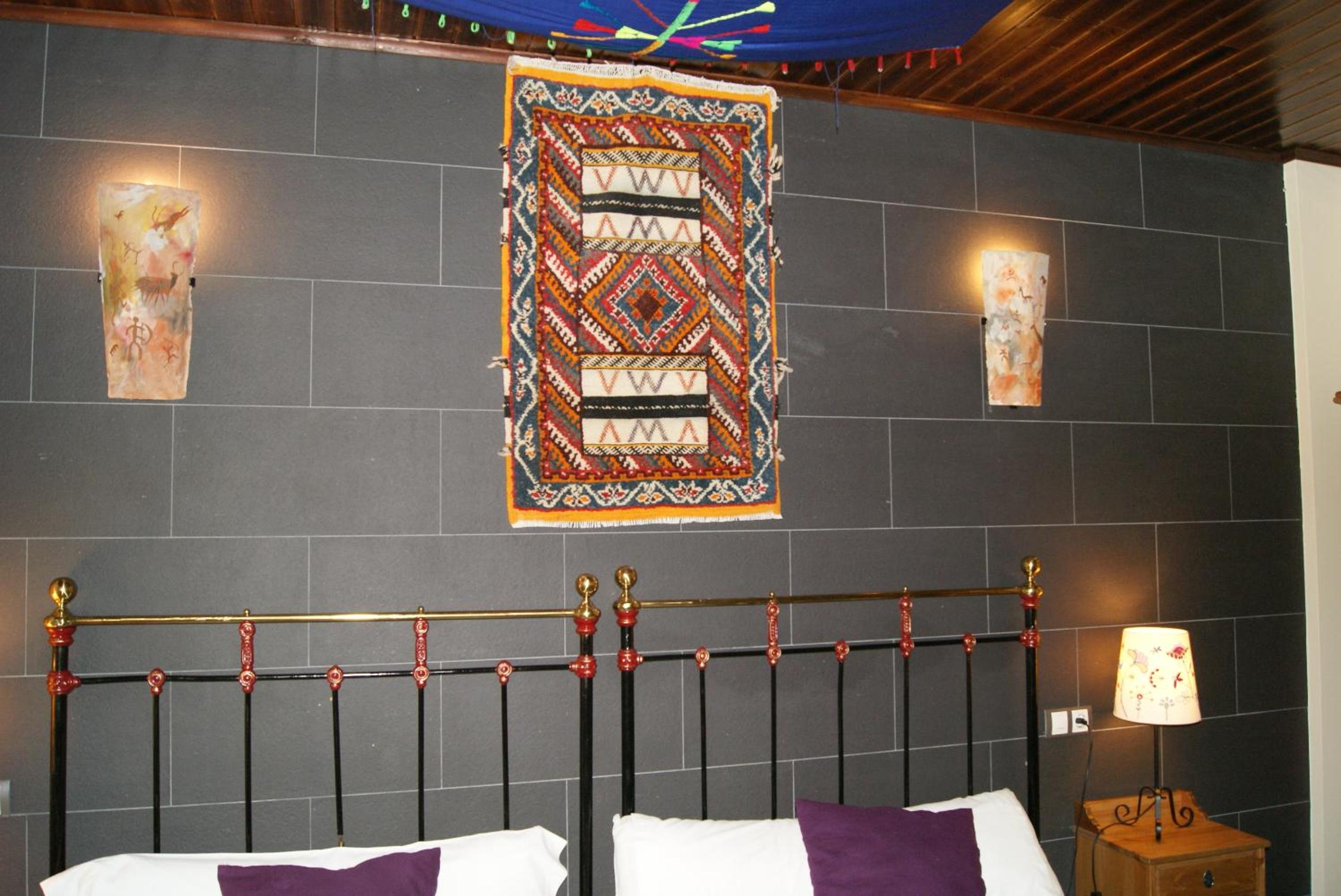 Double or Twin Room - Photo 19