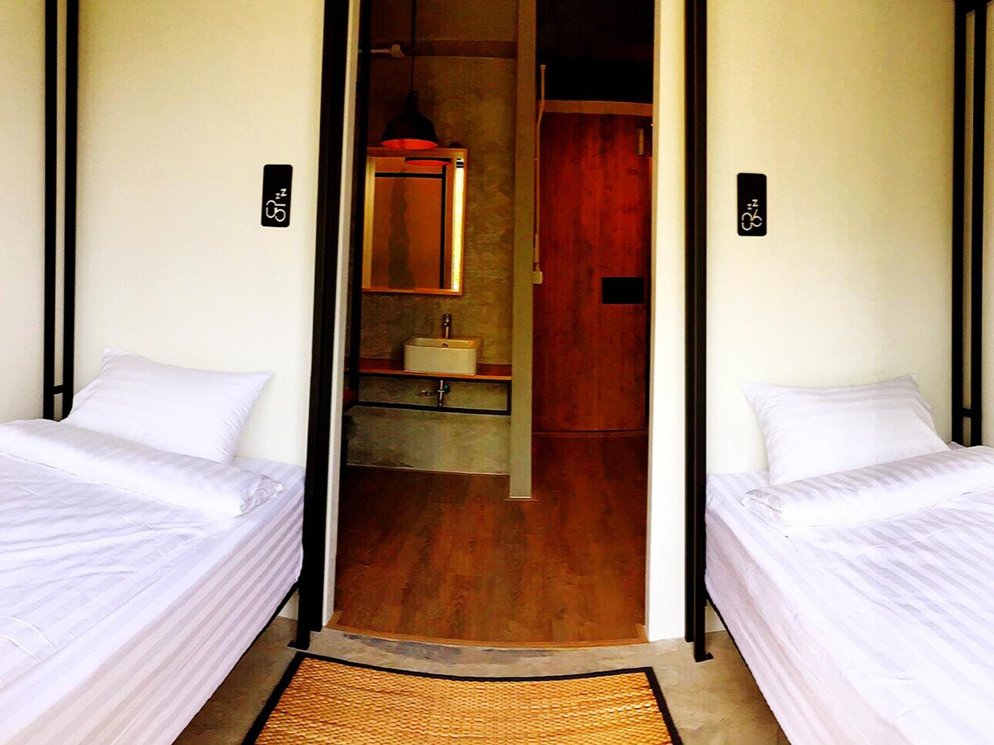 Standard Twin Room photo 3
