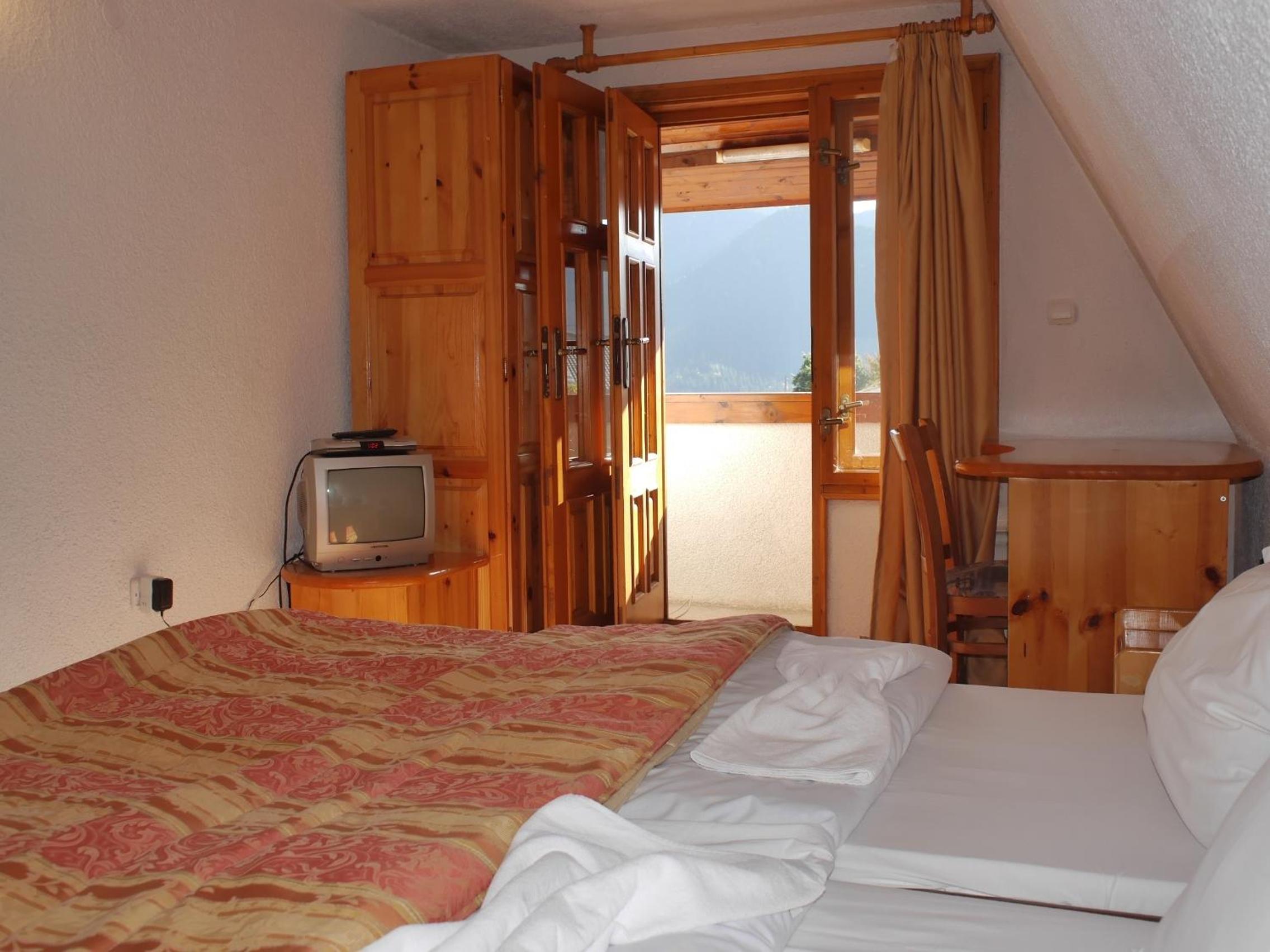 Twin Room photo 2