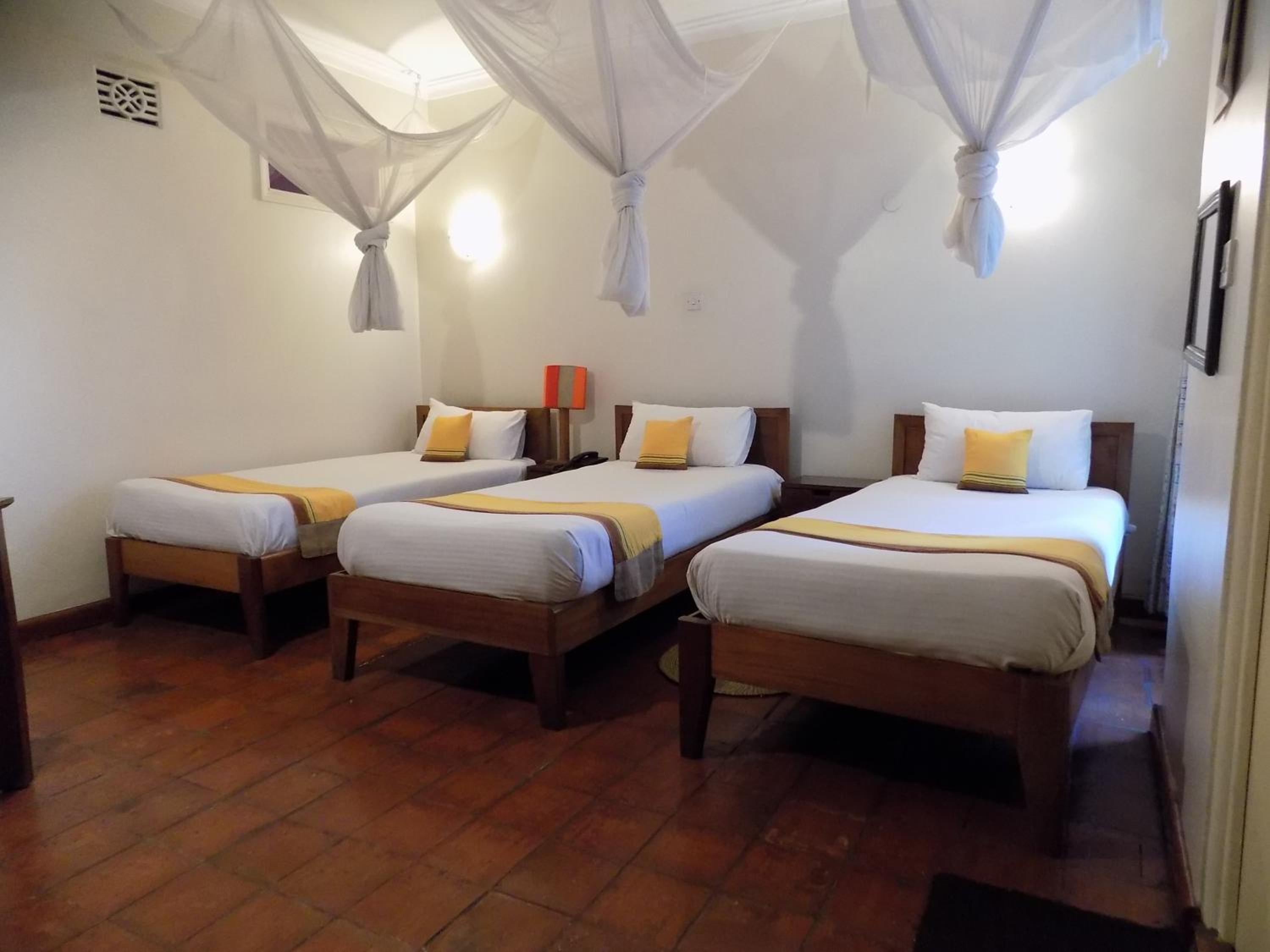 Budget Triple Room - Photo 1