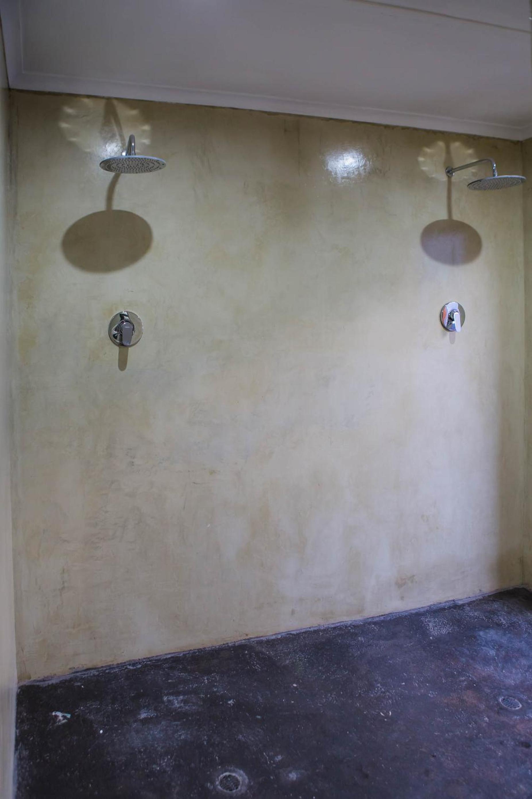 Superior King Room - Photo 7