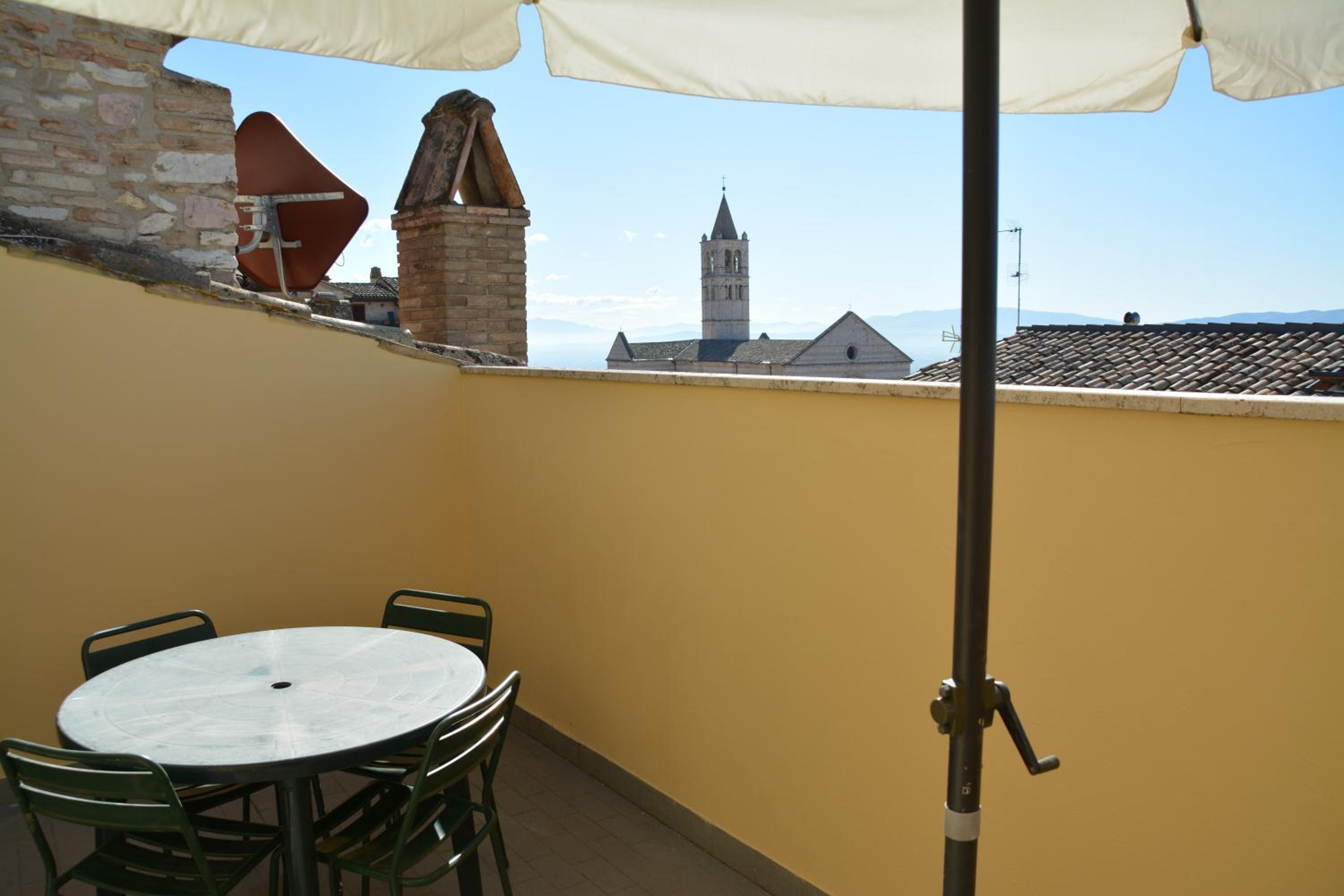 Penthouse Apartment - Photo 28