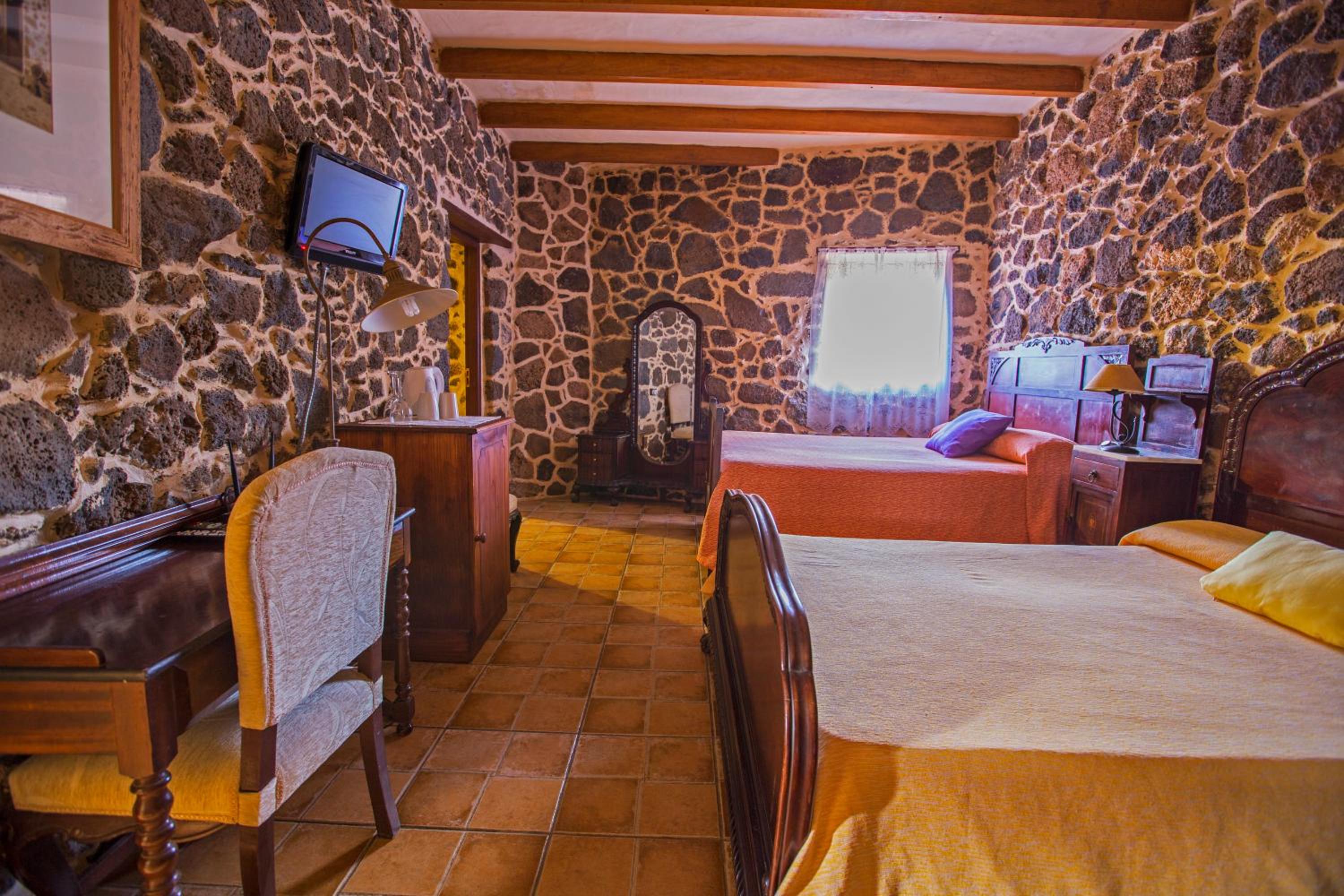 Habitación Doble o Twin (2 Adultos + 1 Niño)