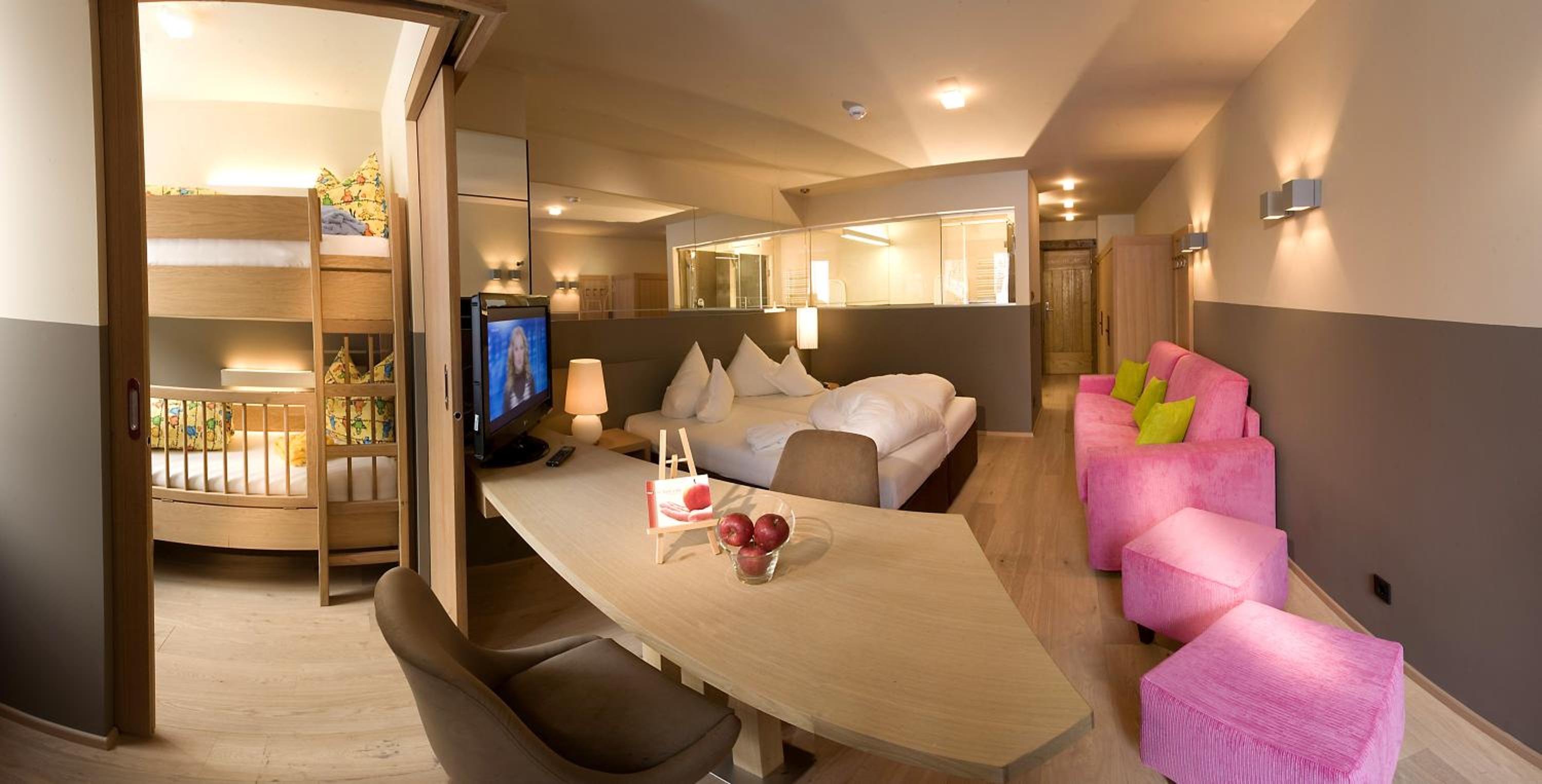 Suite with Terrace photo 3