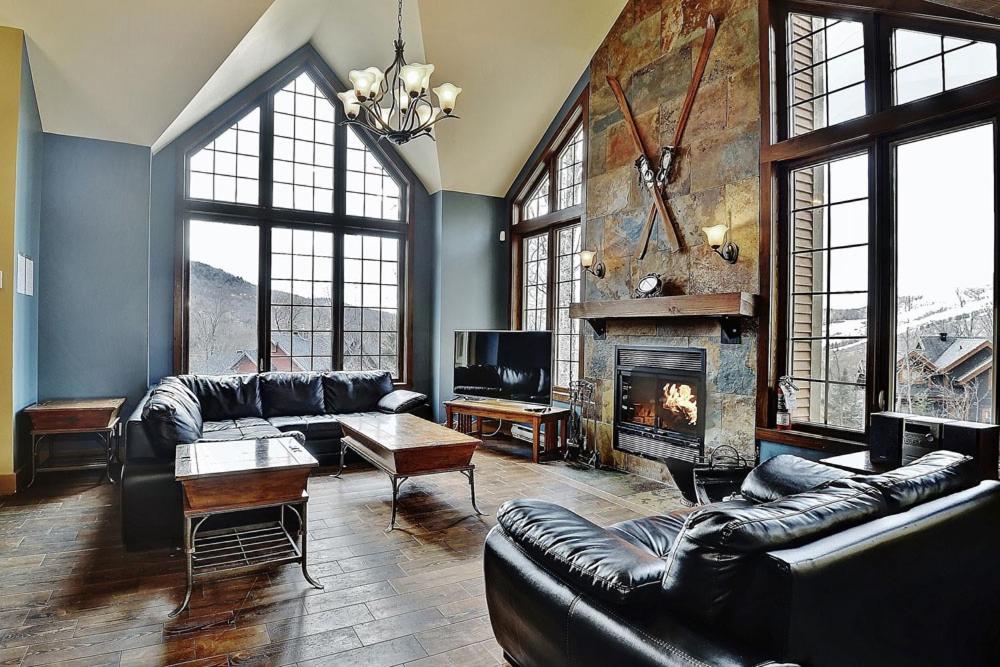 Five-Bedroom Chalet photo 1