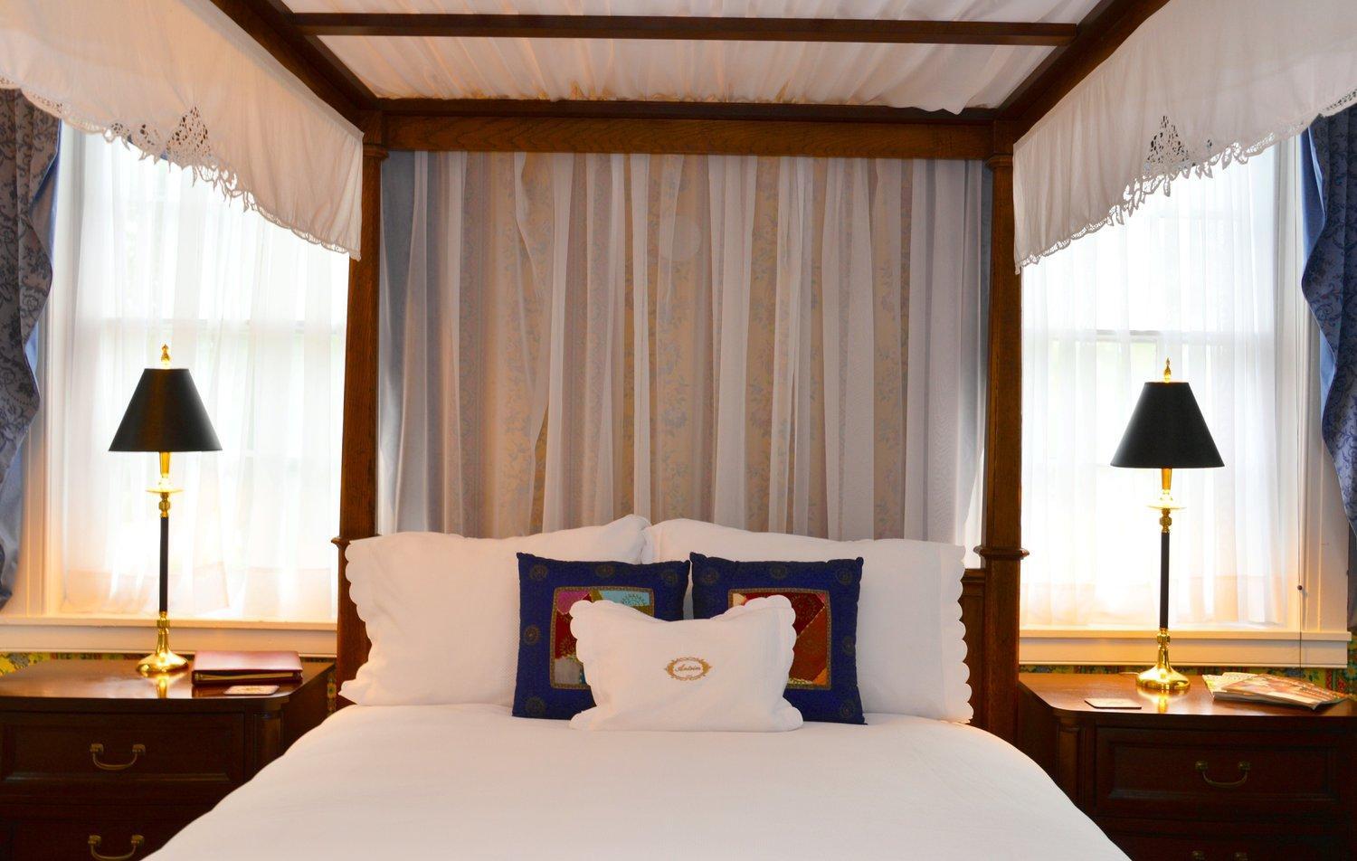Queen Room photo 1