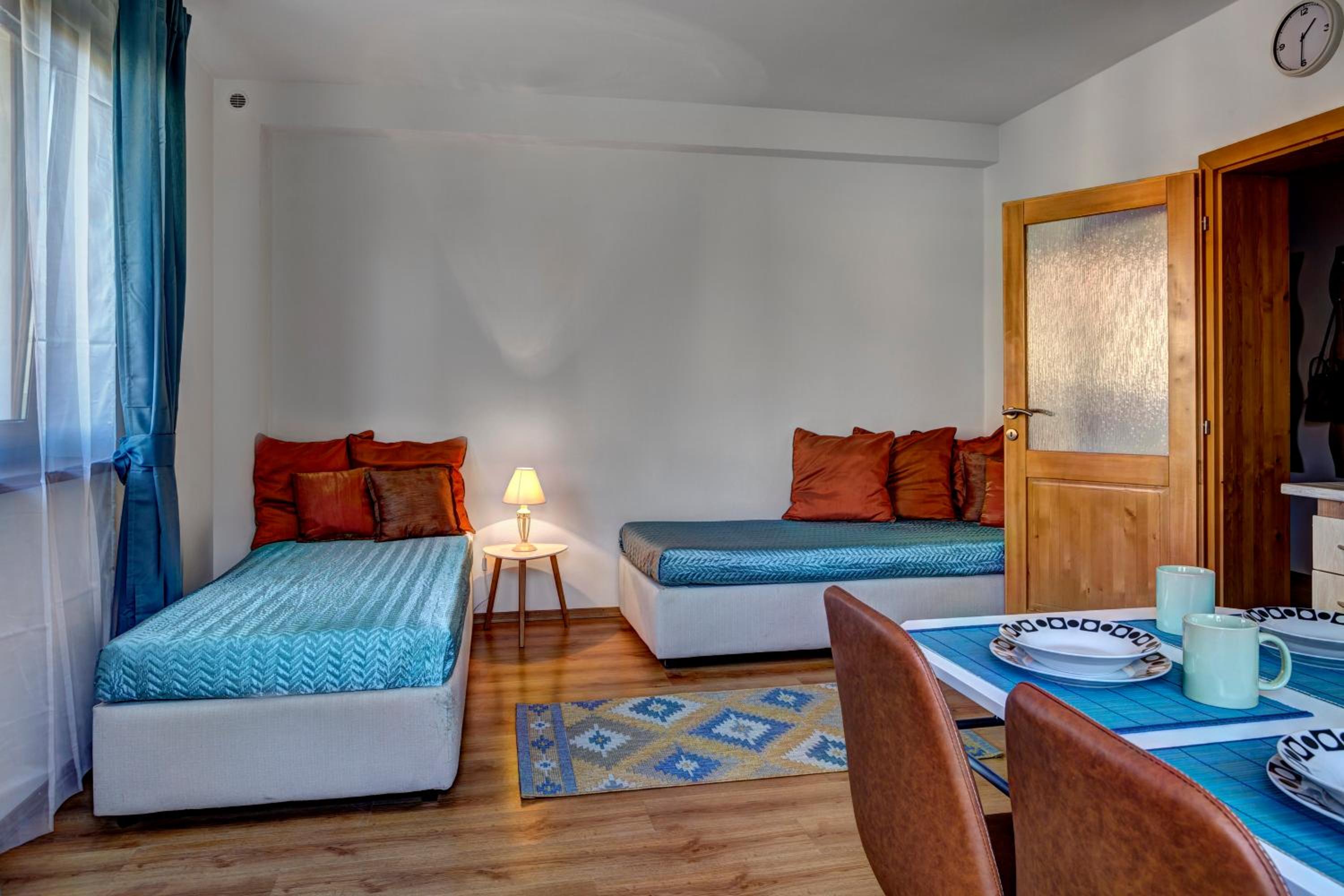 Apartment with Balcony - Depandance building photo 3