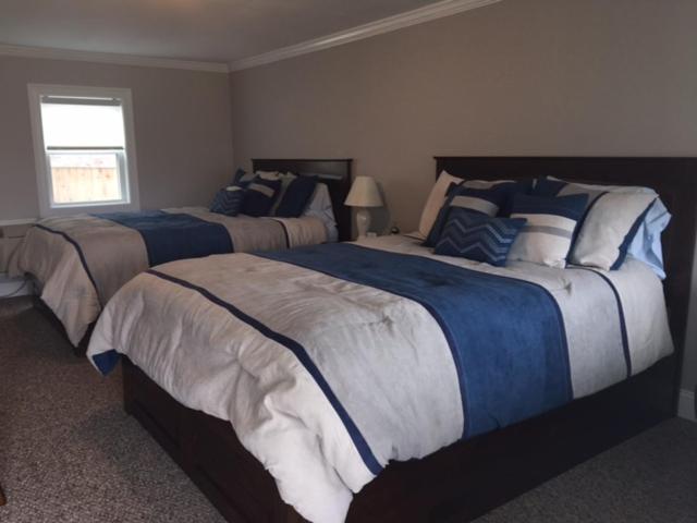 Queen Room photo 1