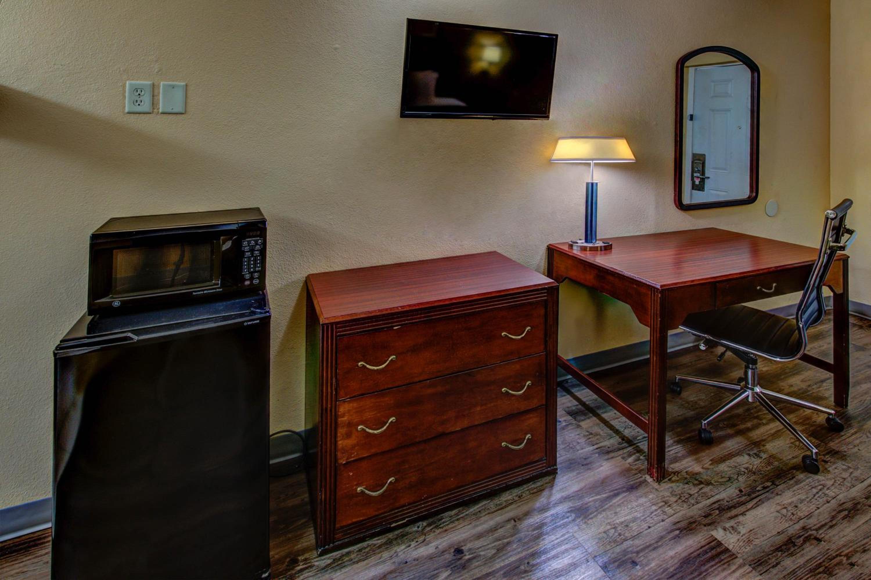 Double Room With Two Double Beds - Non-Smoking