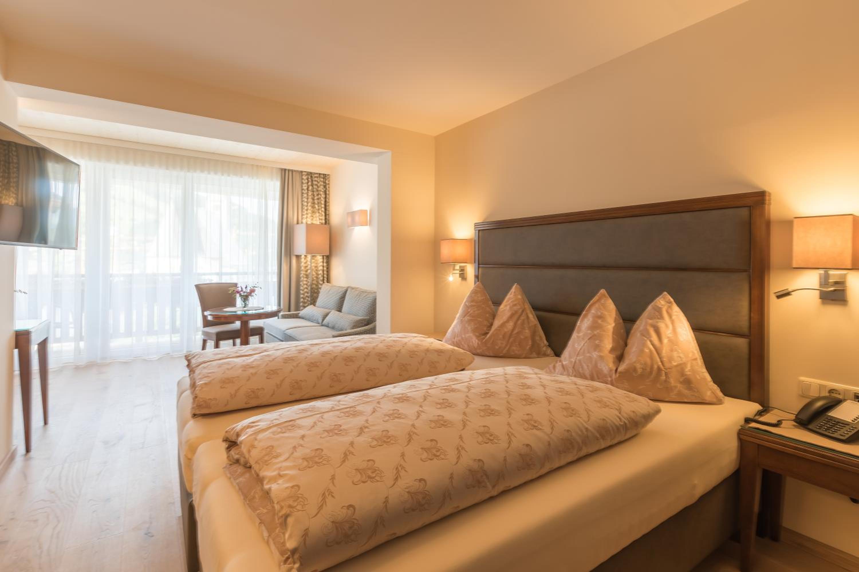 Double Room with Mountain View photo 2