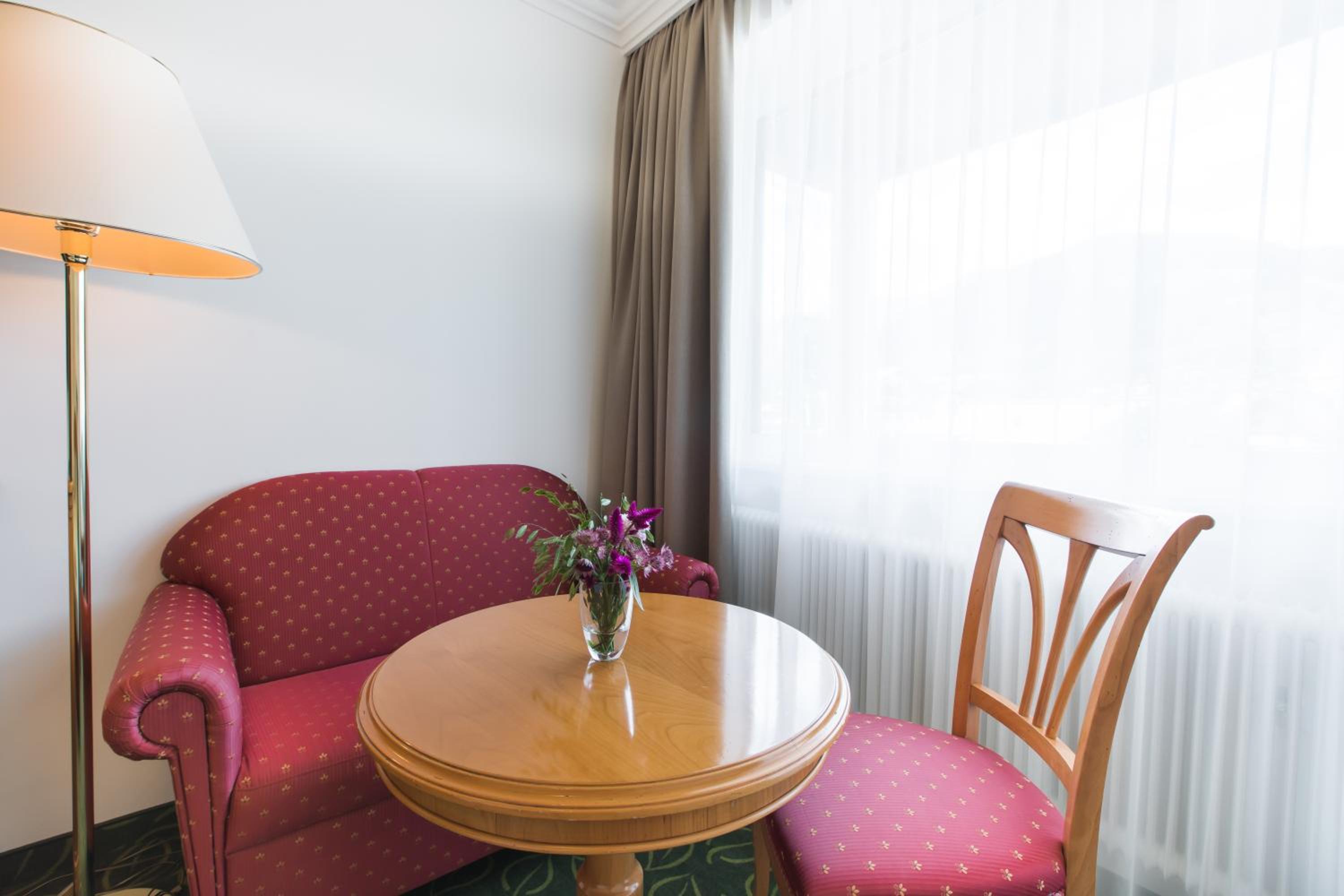 Deluxe Double Room with Balcony photo 3