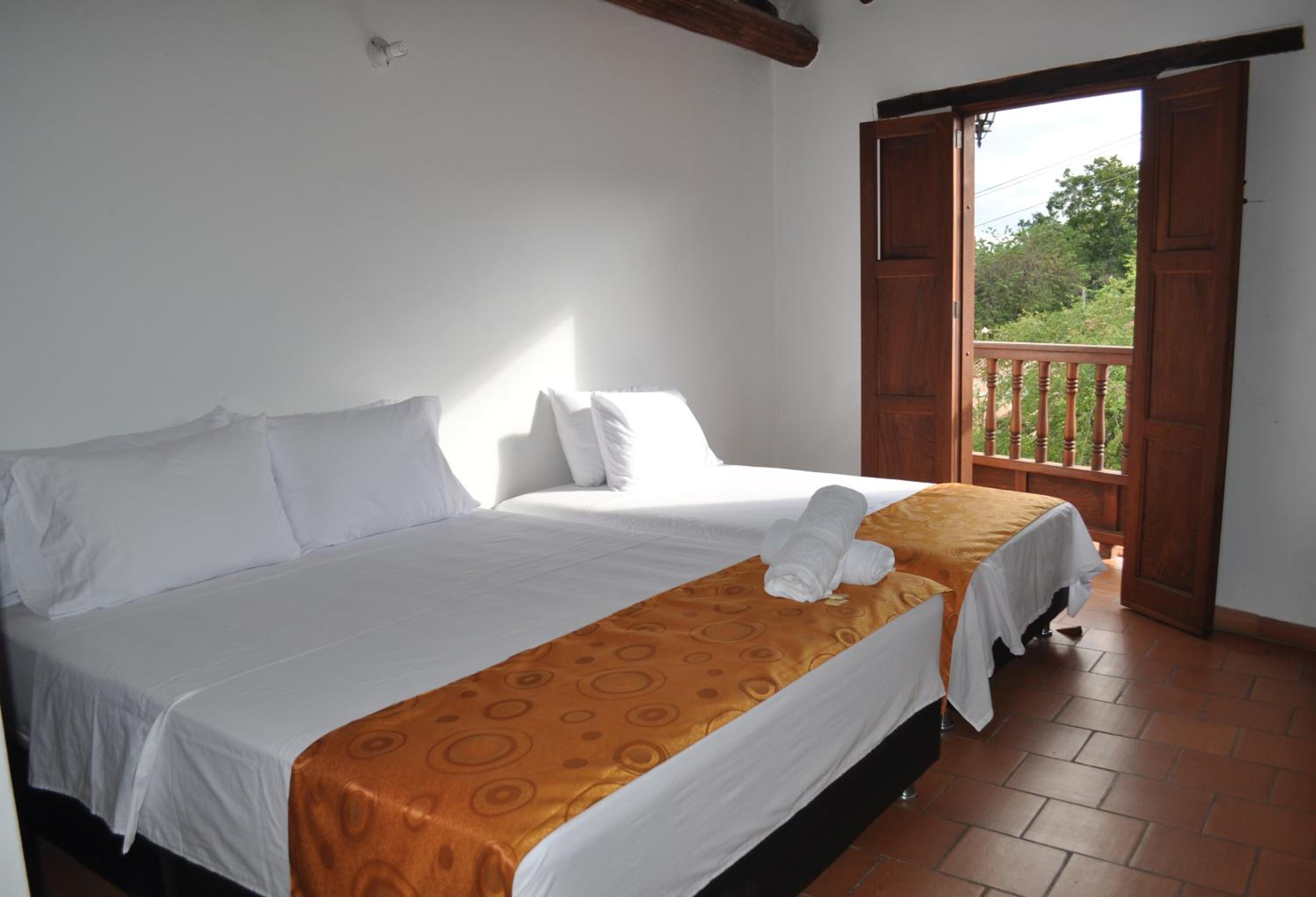 Twin Room with Balcony photo 1