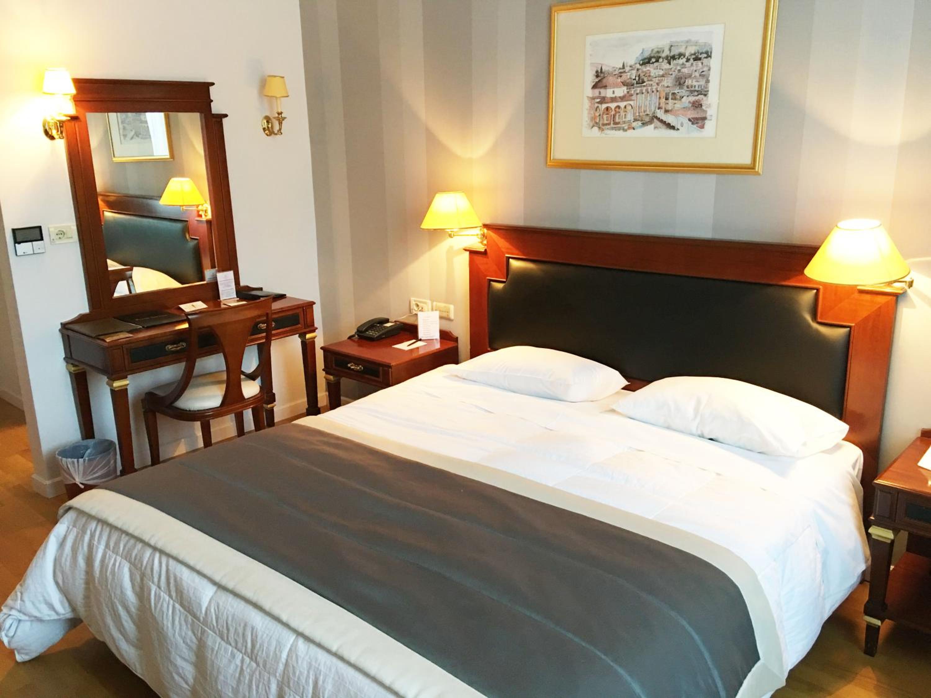 Guest Room with Access to Indoor Swimming Pool & Spa