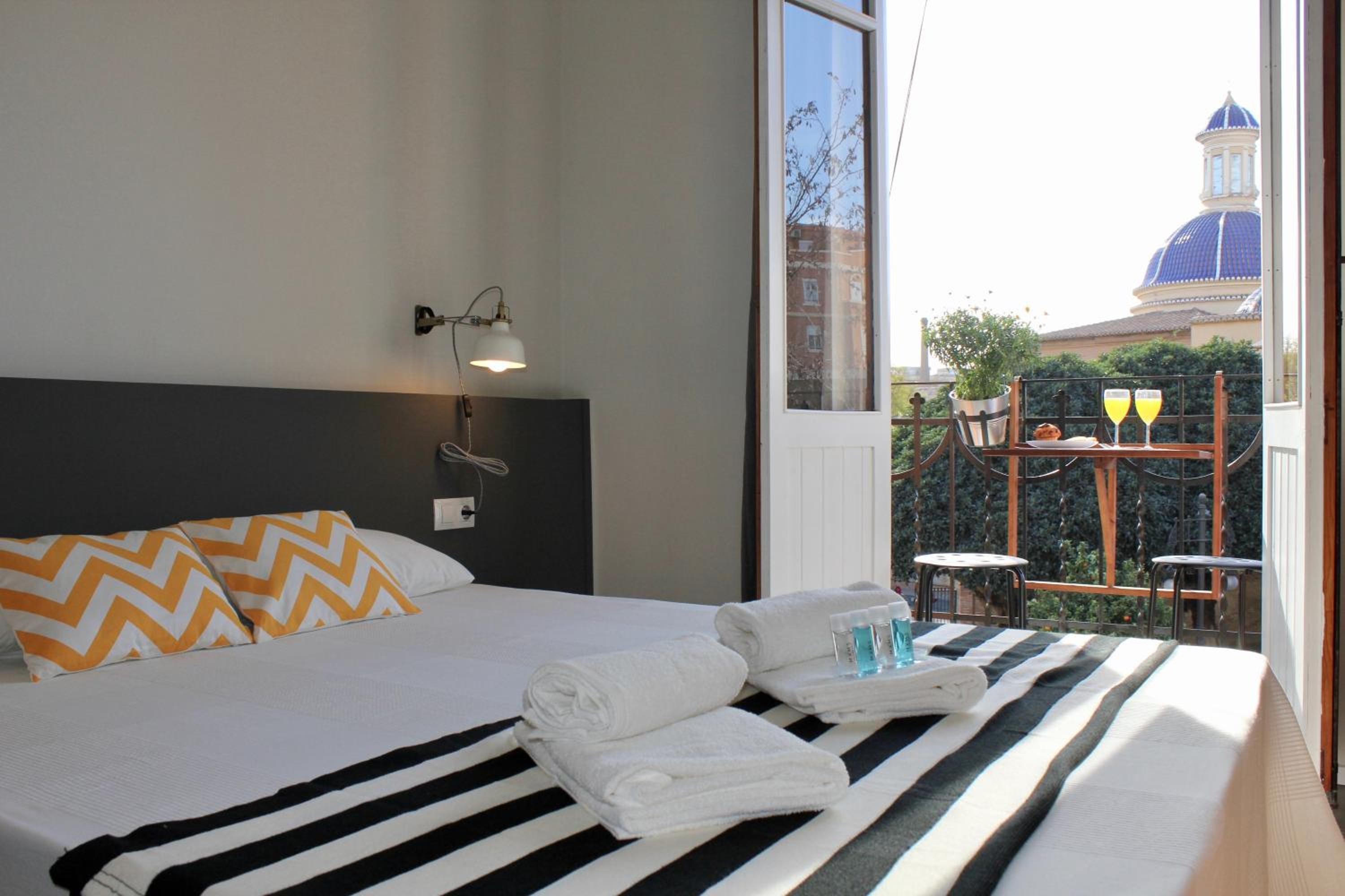 Apartamento con Balcón
