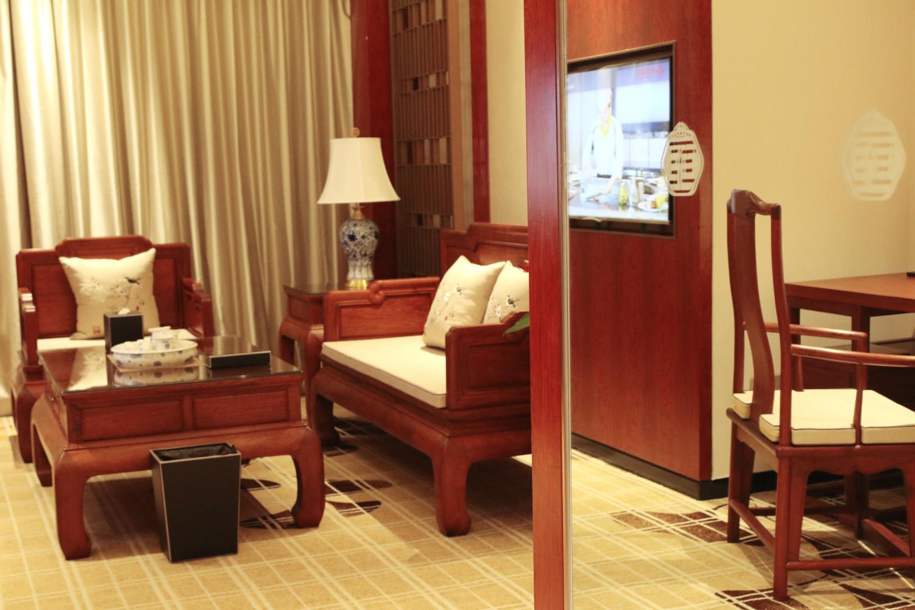 Executive Suite photo 1