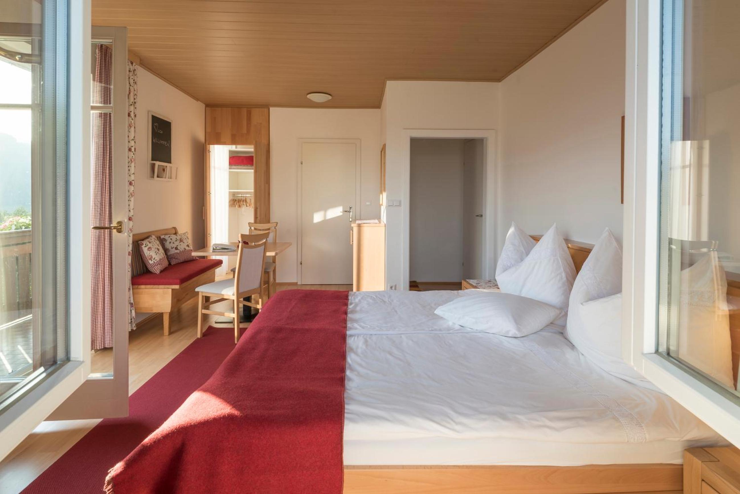 Double Room with Balcony (2 Adults + 1 Child)