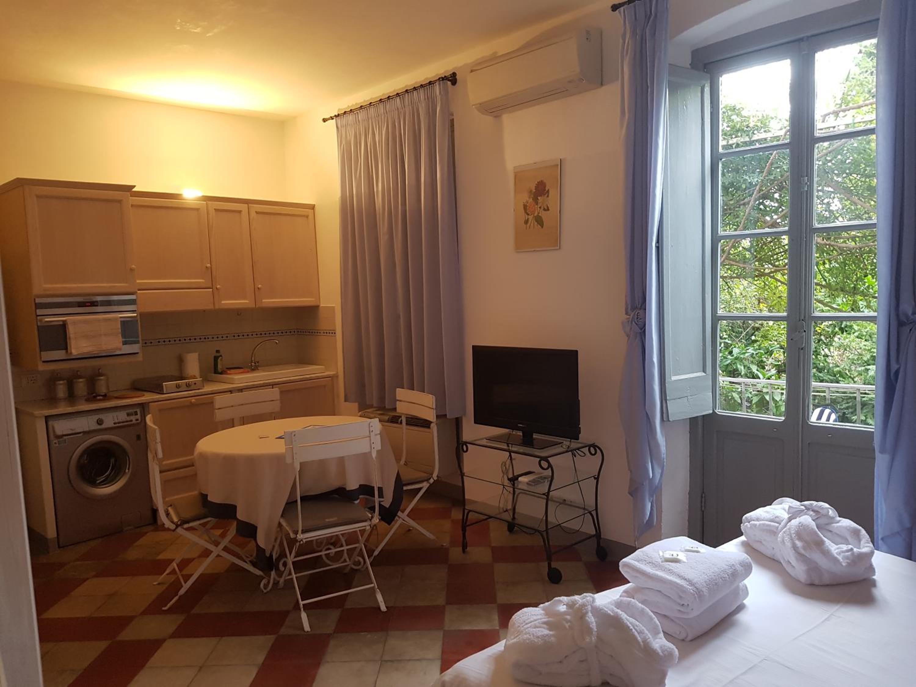 Double Room with Park View photo 2