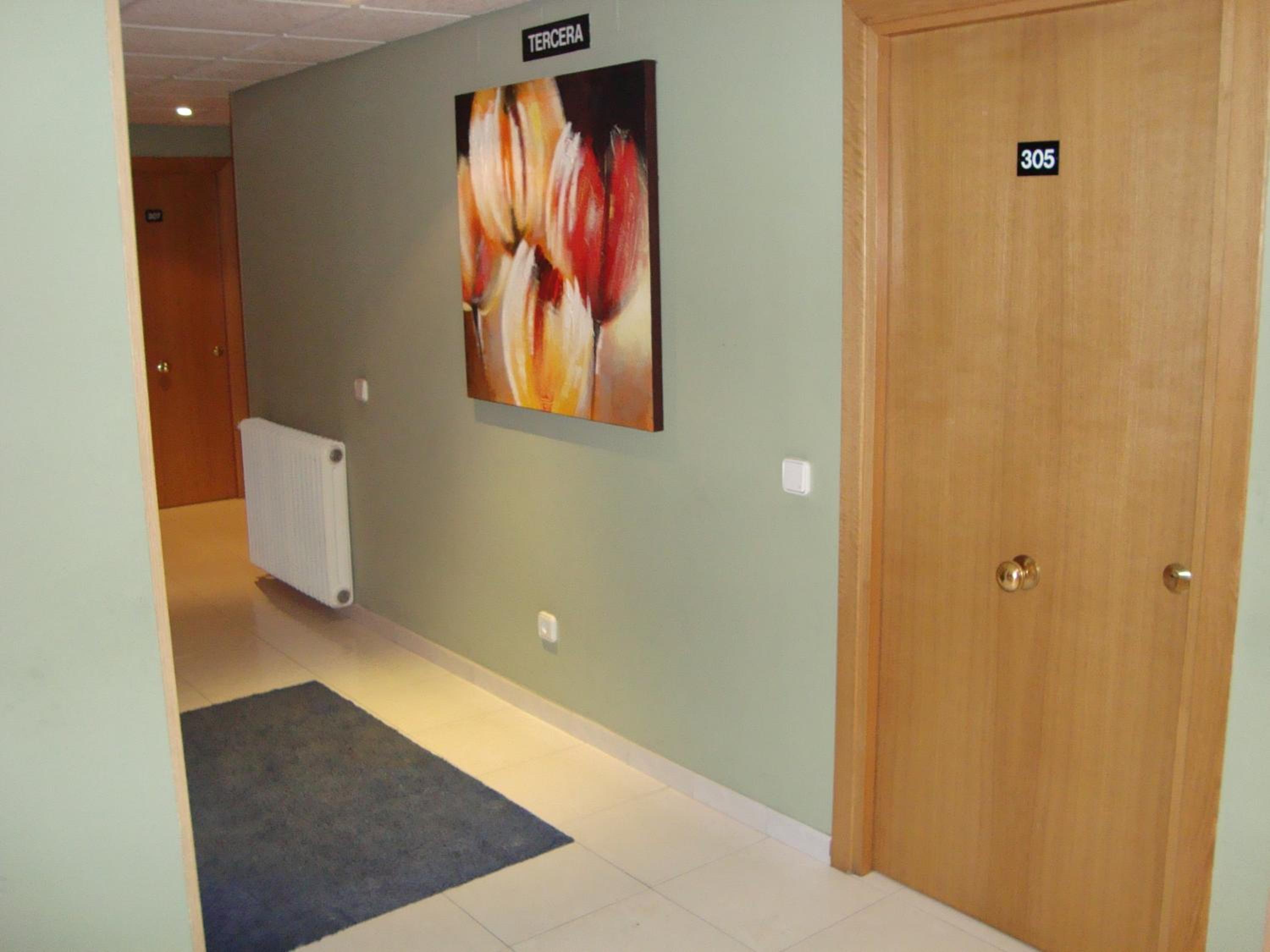 Triple Room (2 Adults + 1 Child) photo 2