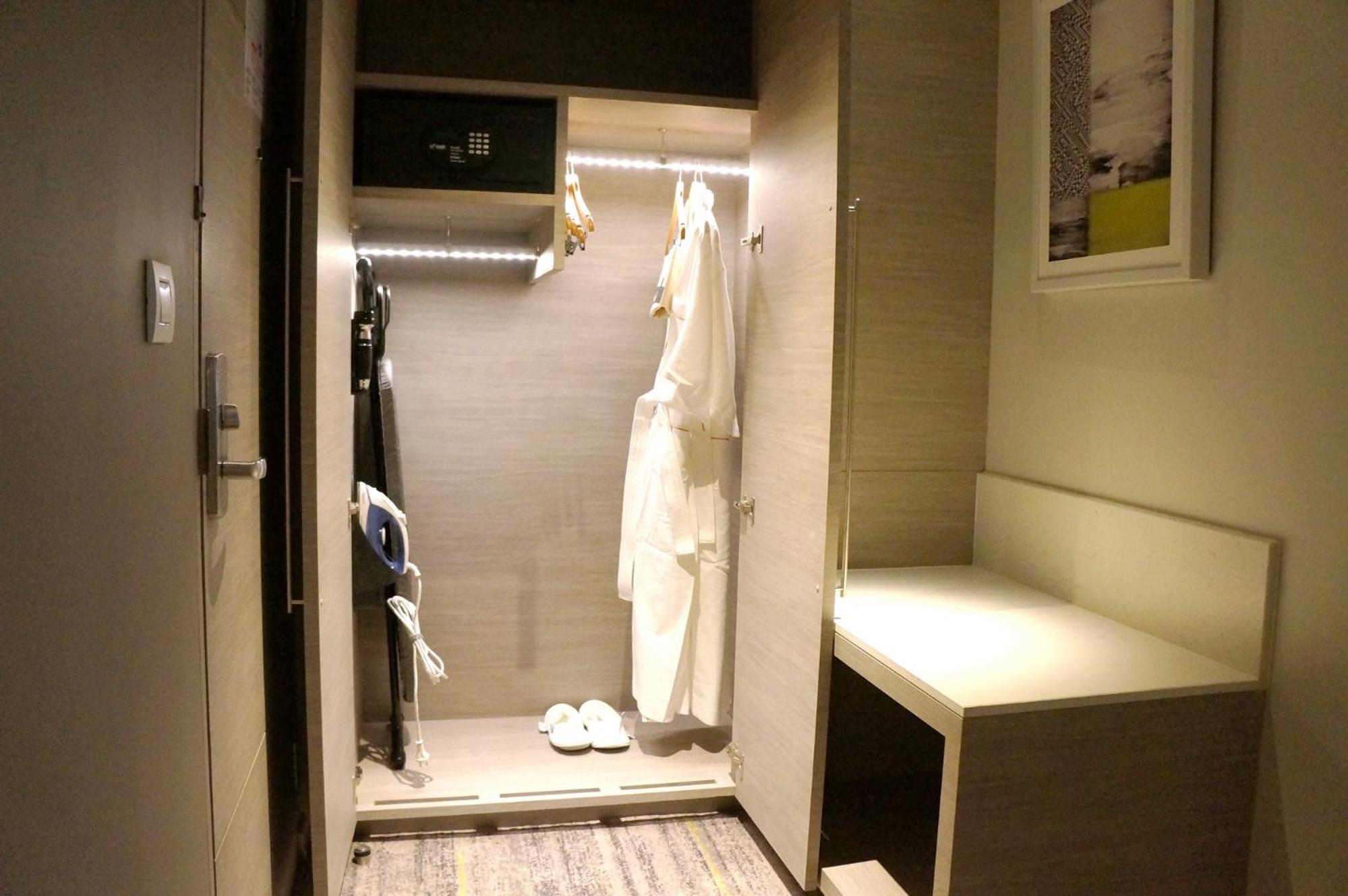 King Room with Sofa Bed and View