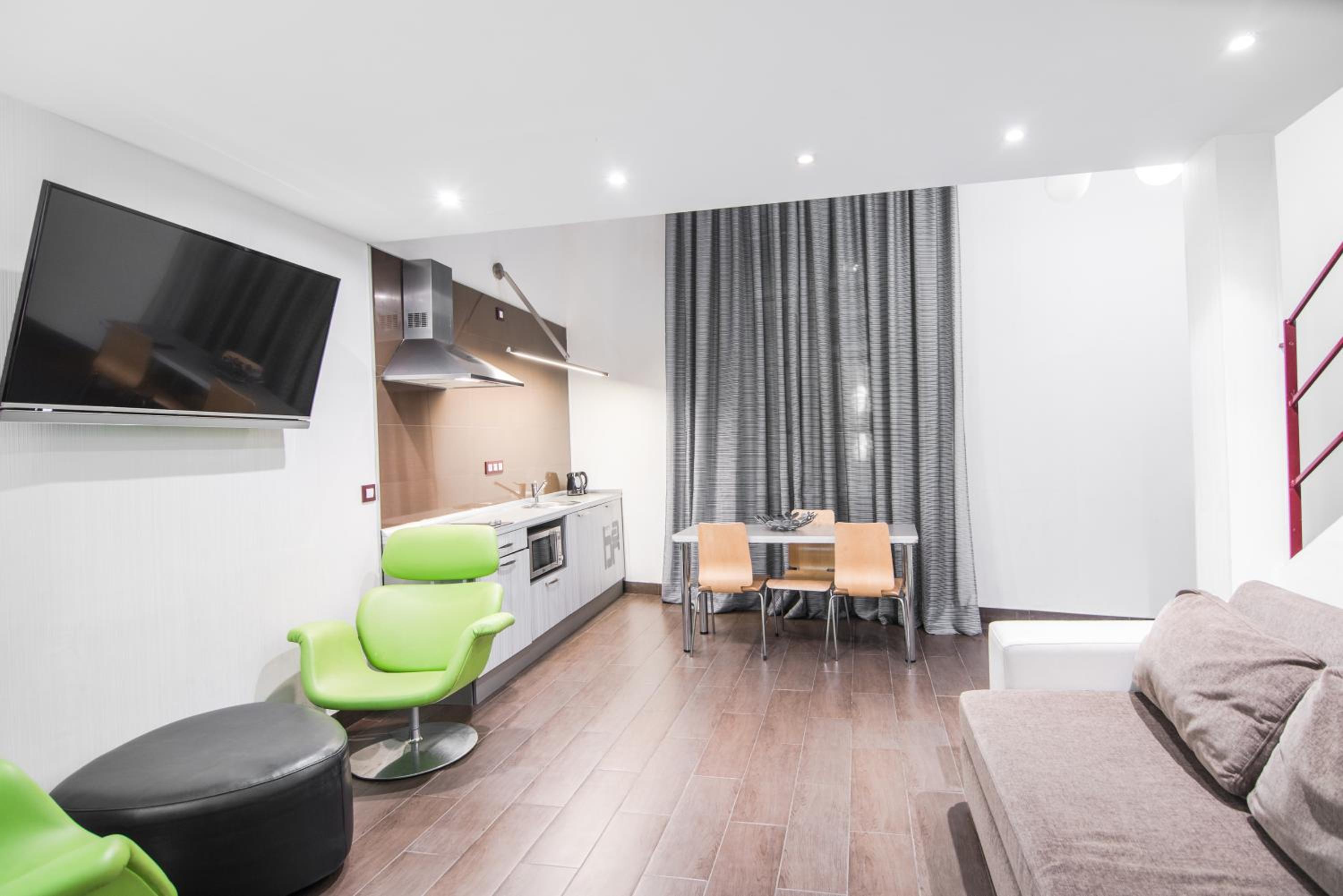 Duplex Apartment (6 Adults) photo 3