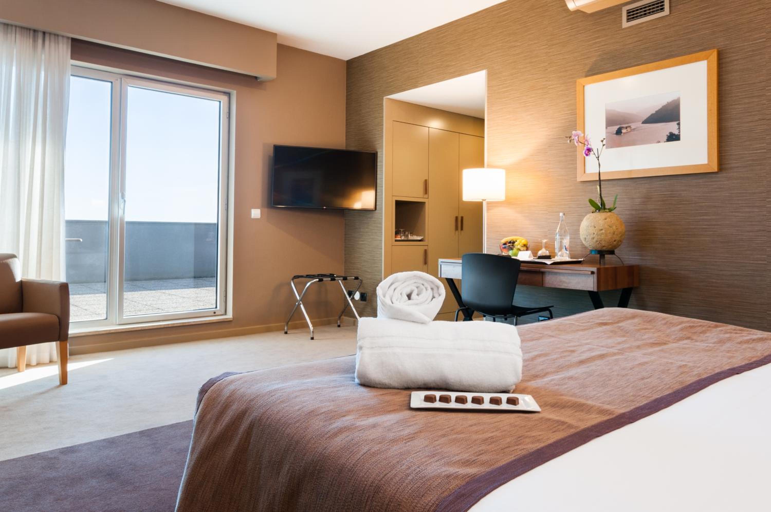 Junior Suite thumbnail 5