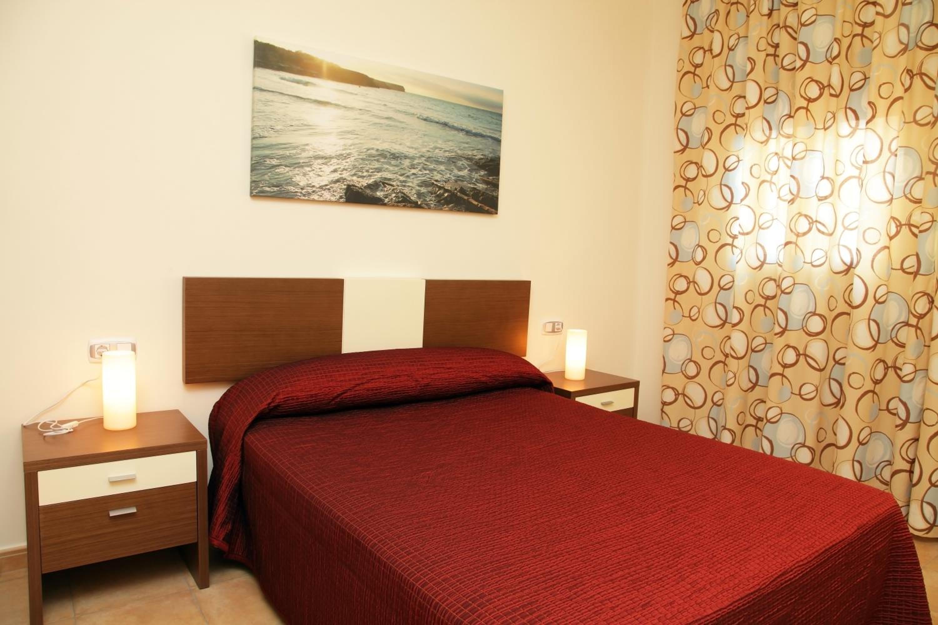 Two-Bedroom Apartment (2 Adults + 2 Children) photo 2
