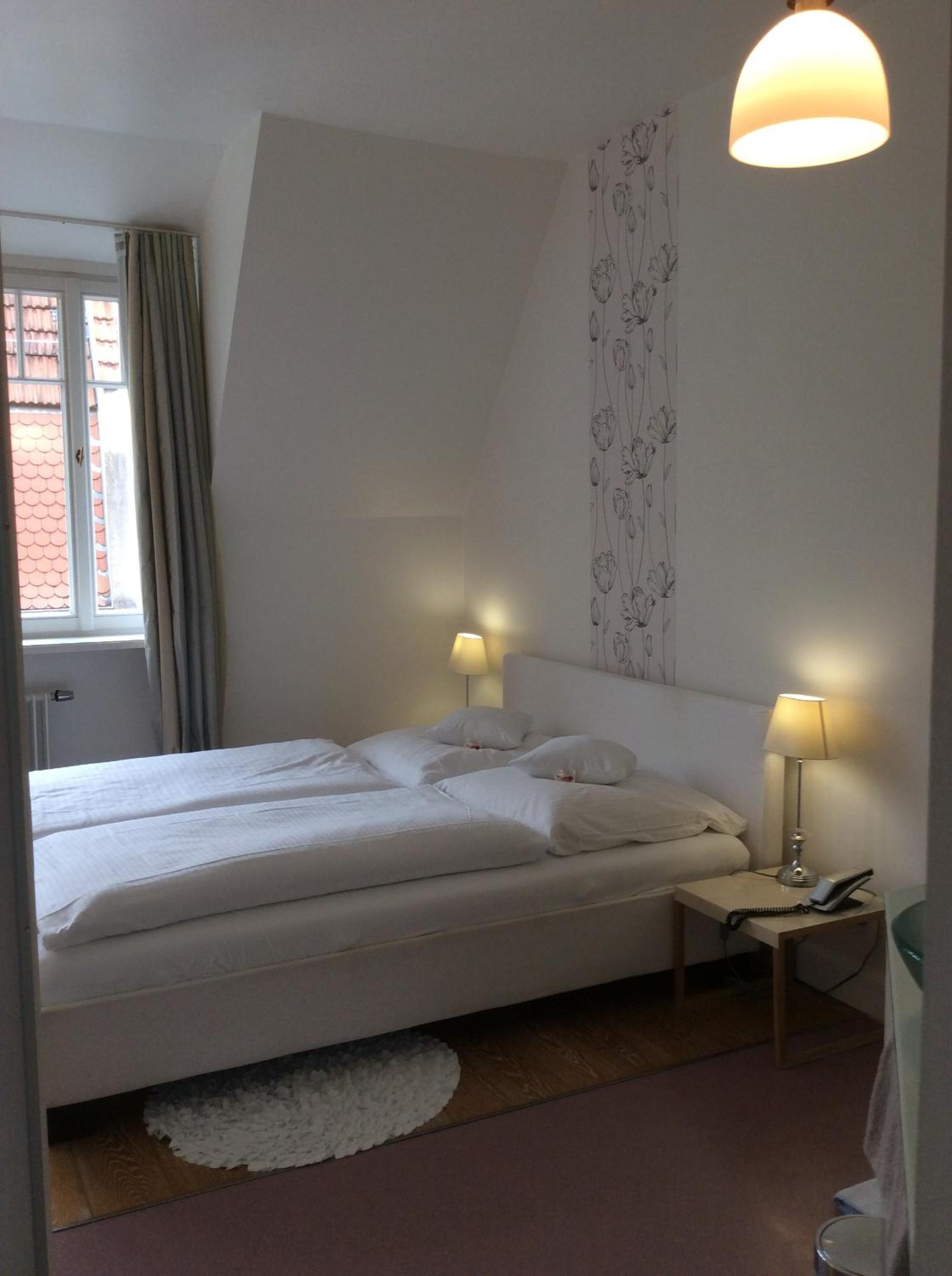 Standard Double Room photo 2