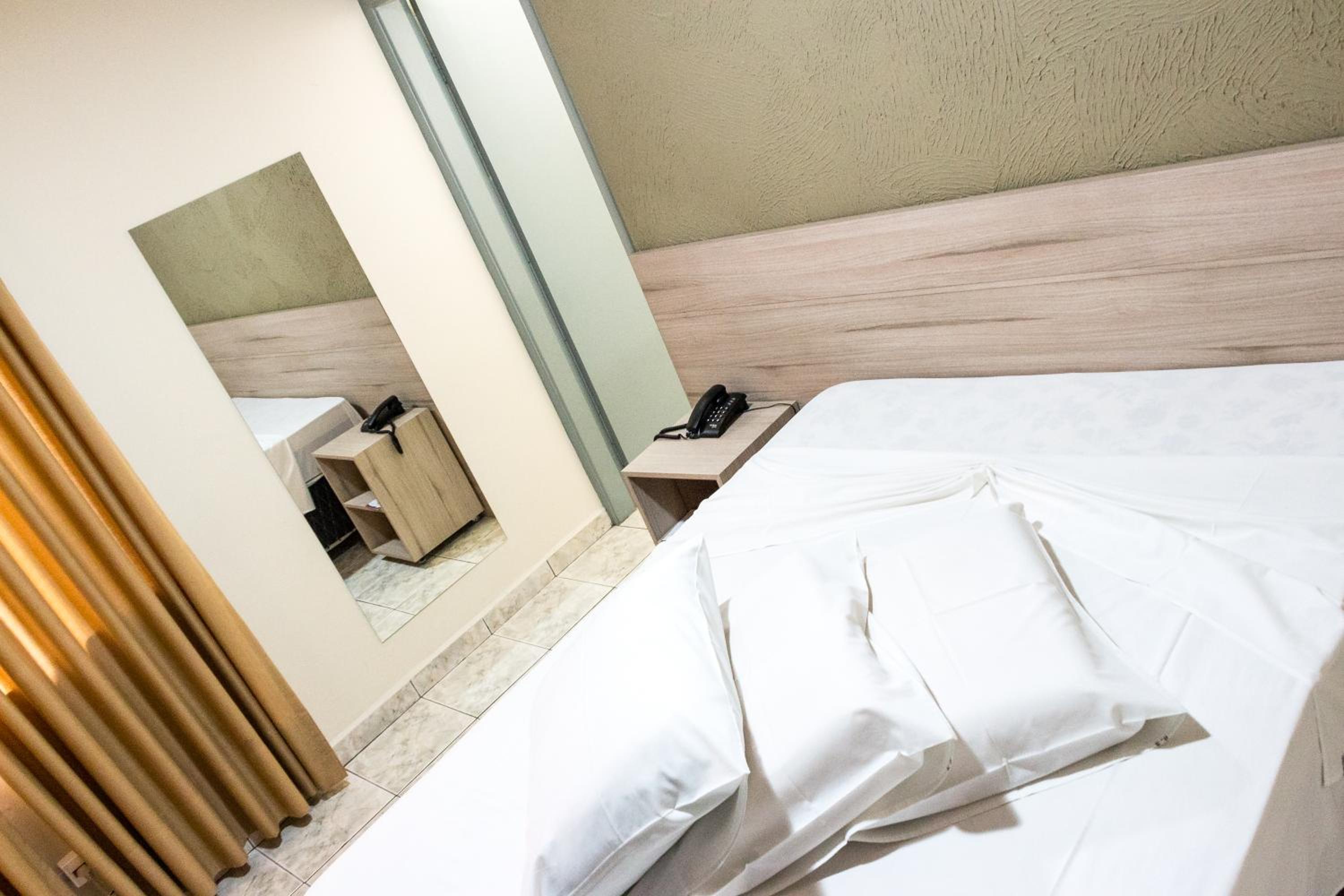 Deluxe Triple Room photo 3