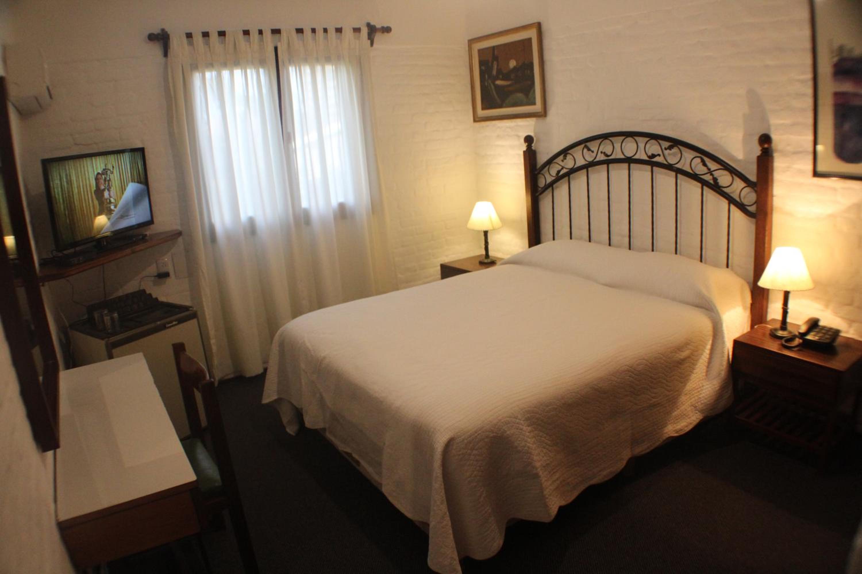 Two-Bedroom Apartment (2 Adults + 2 Children) photo 2