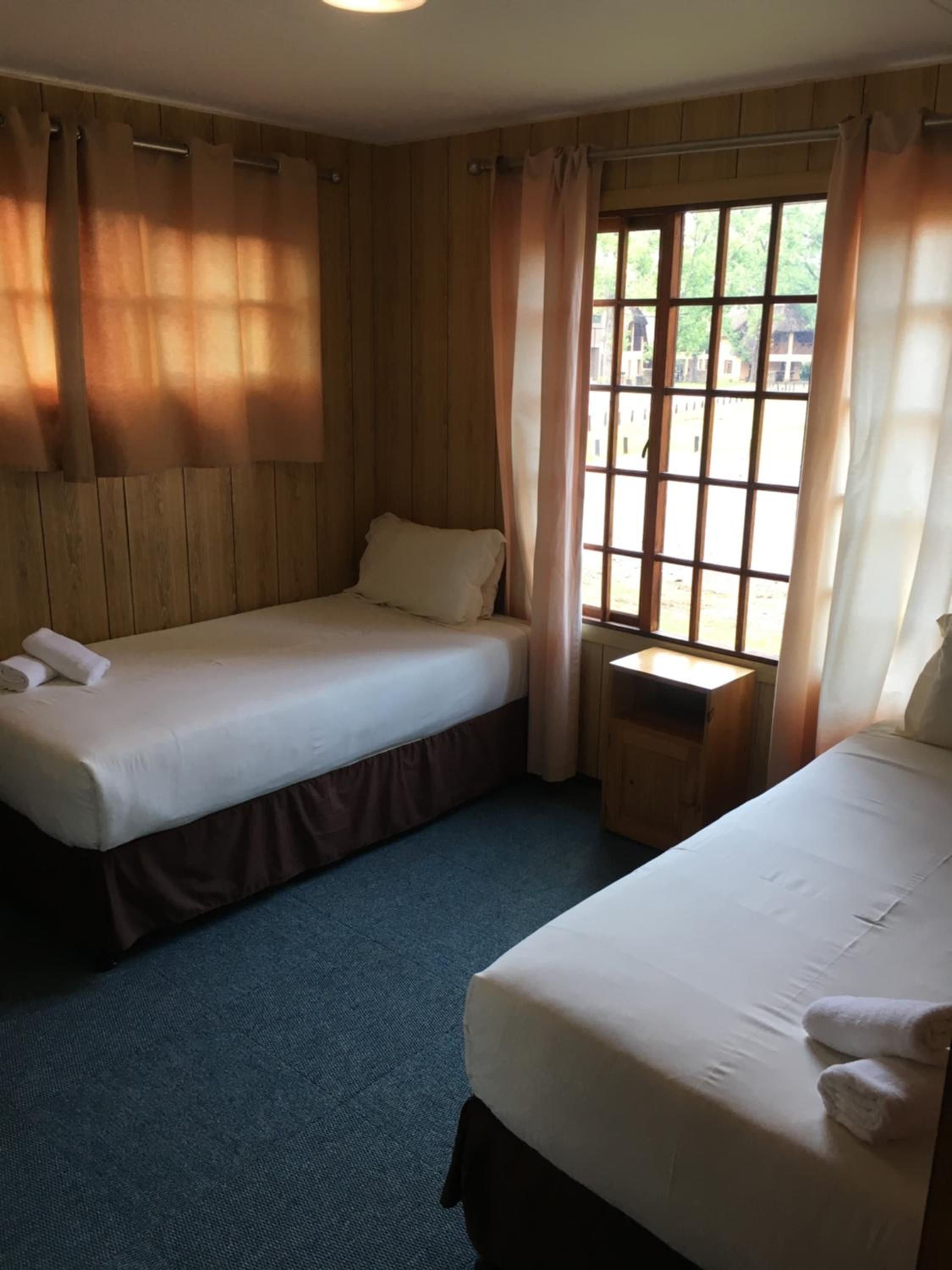 Two-Bedroom Bungalow - Photo 9