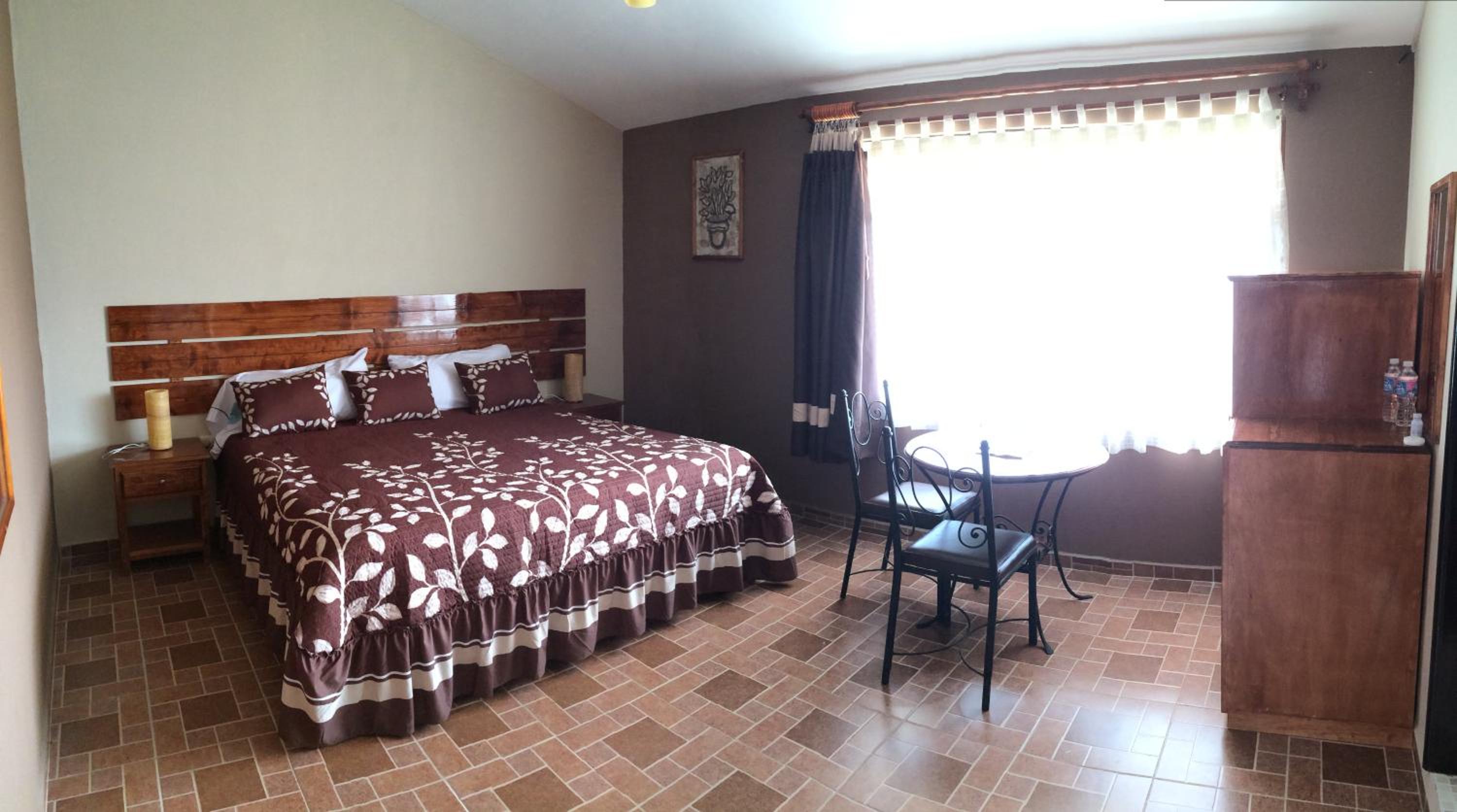 Deluxe Suite With Spa Bath photo 1