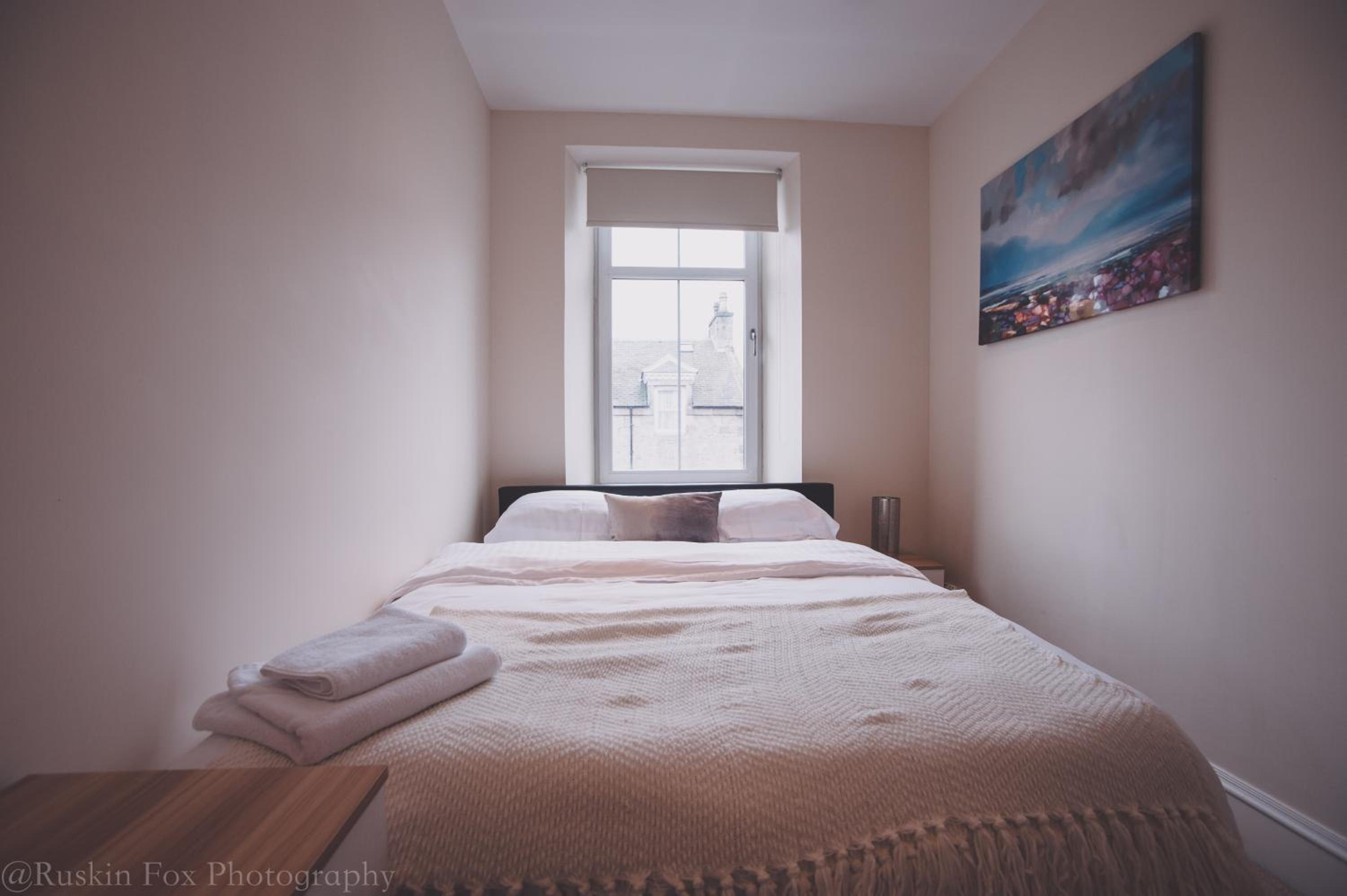 Two-Bedroom Apartment - Photo 5