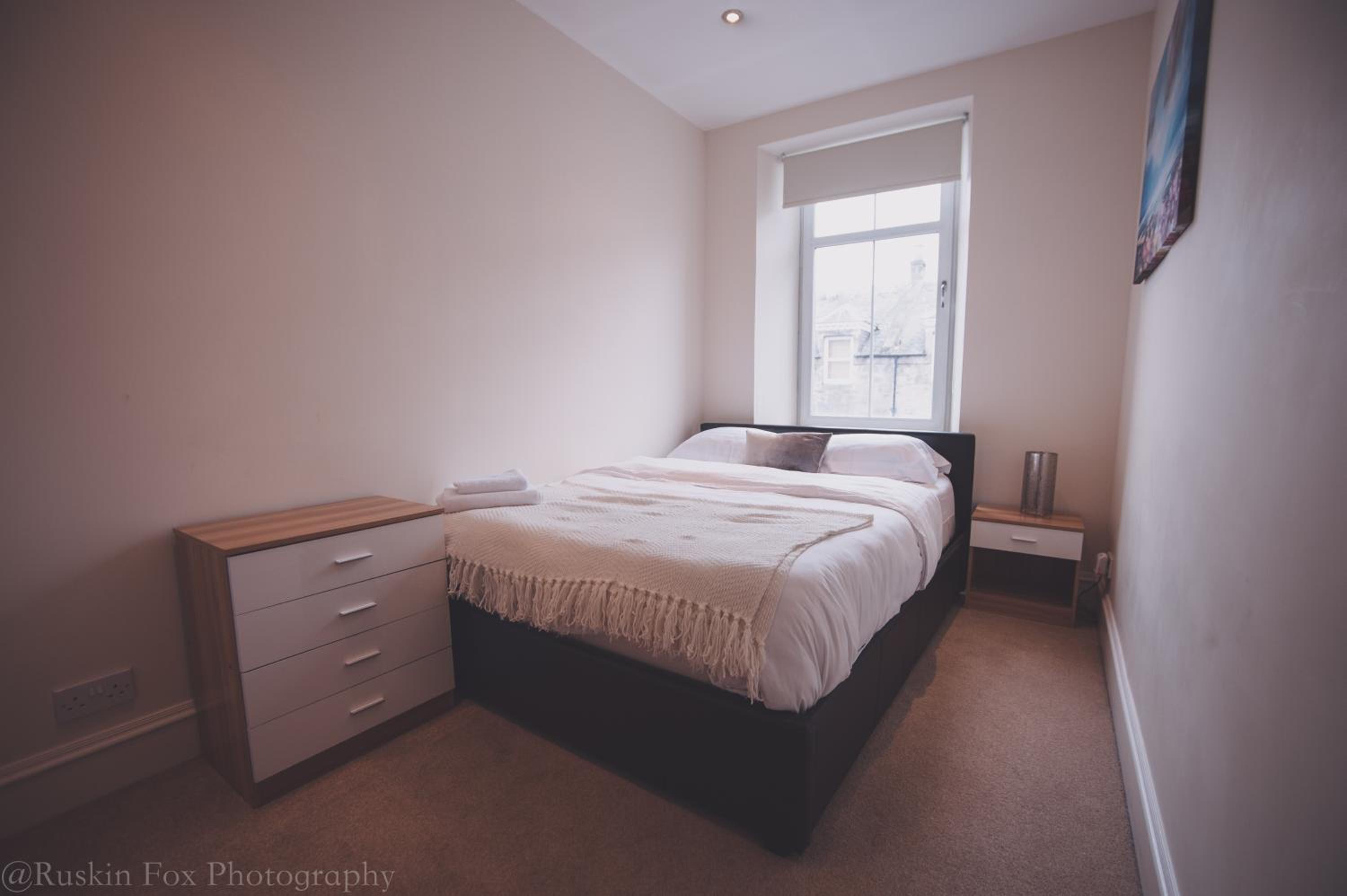 Two-Bedroom Apartment - Photo 6