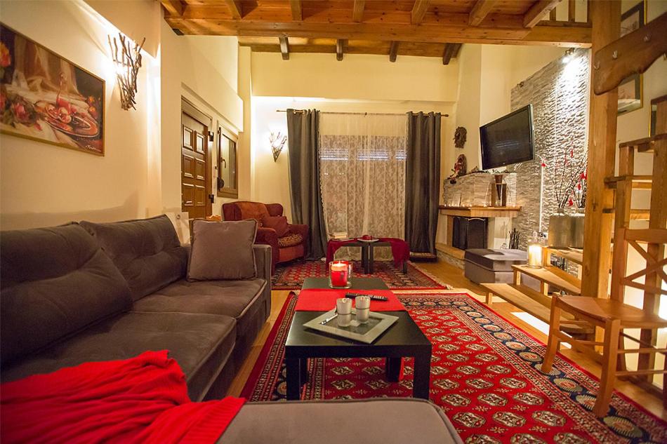 Four-Bedroom Villa (8 Adults) - Photo 5