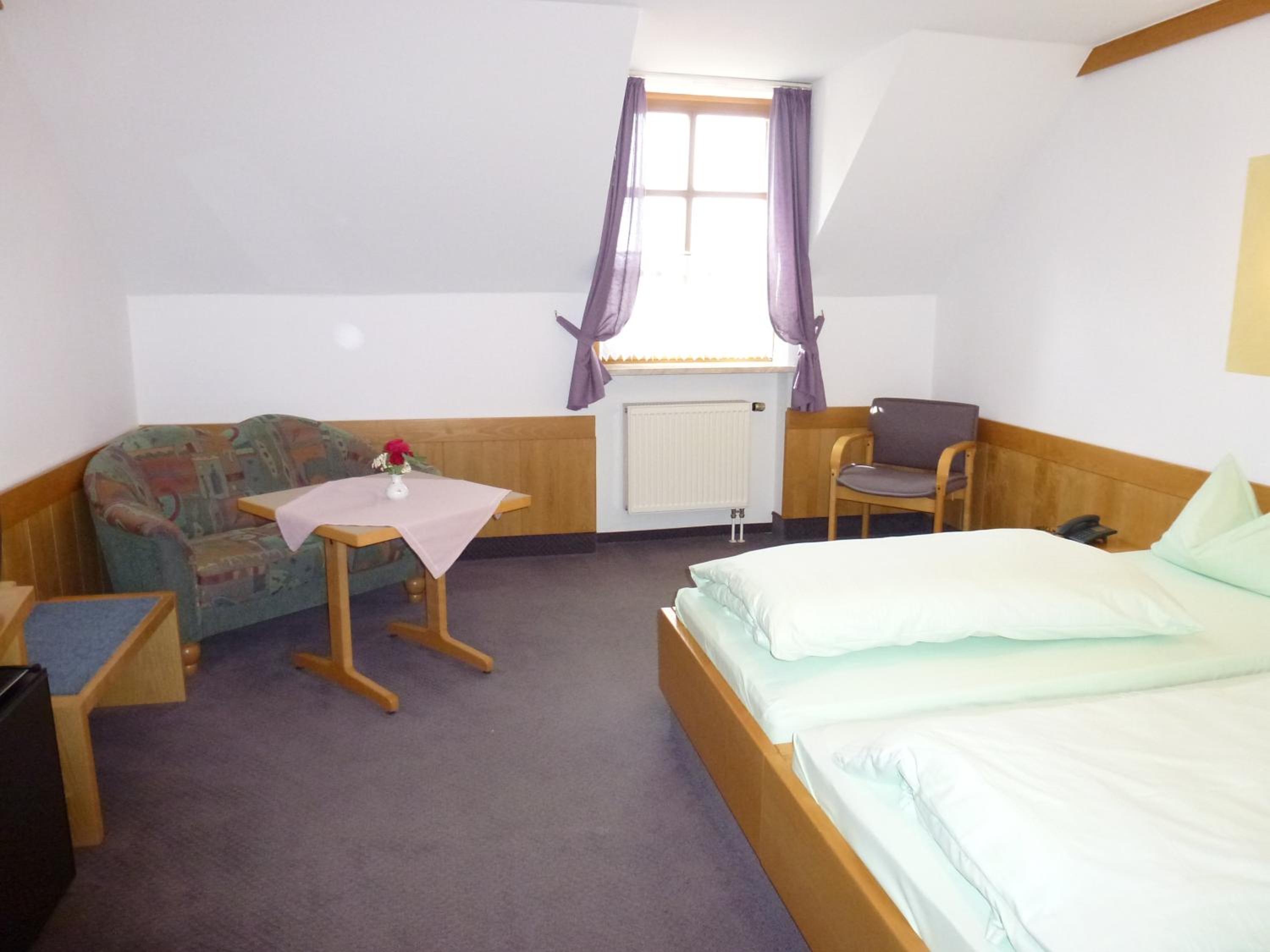 Double Room - Room 5 photo 3