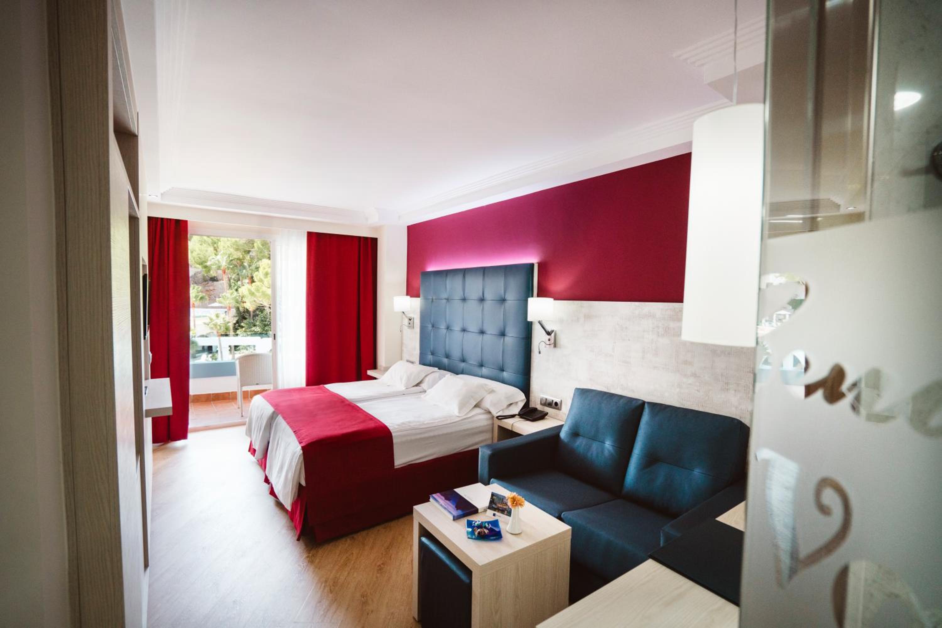 Superior Single Room